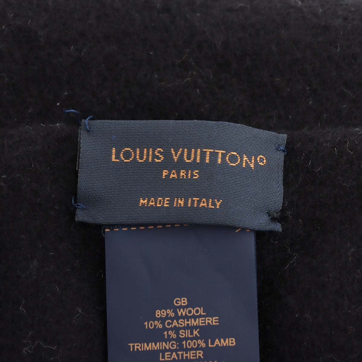 Louis Vuitton Fall For You Black Hooded Scarf
