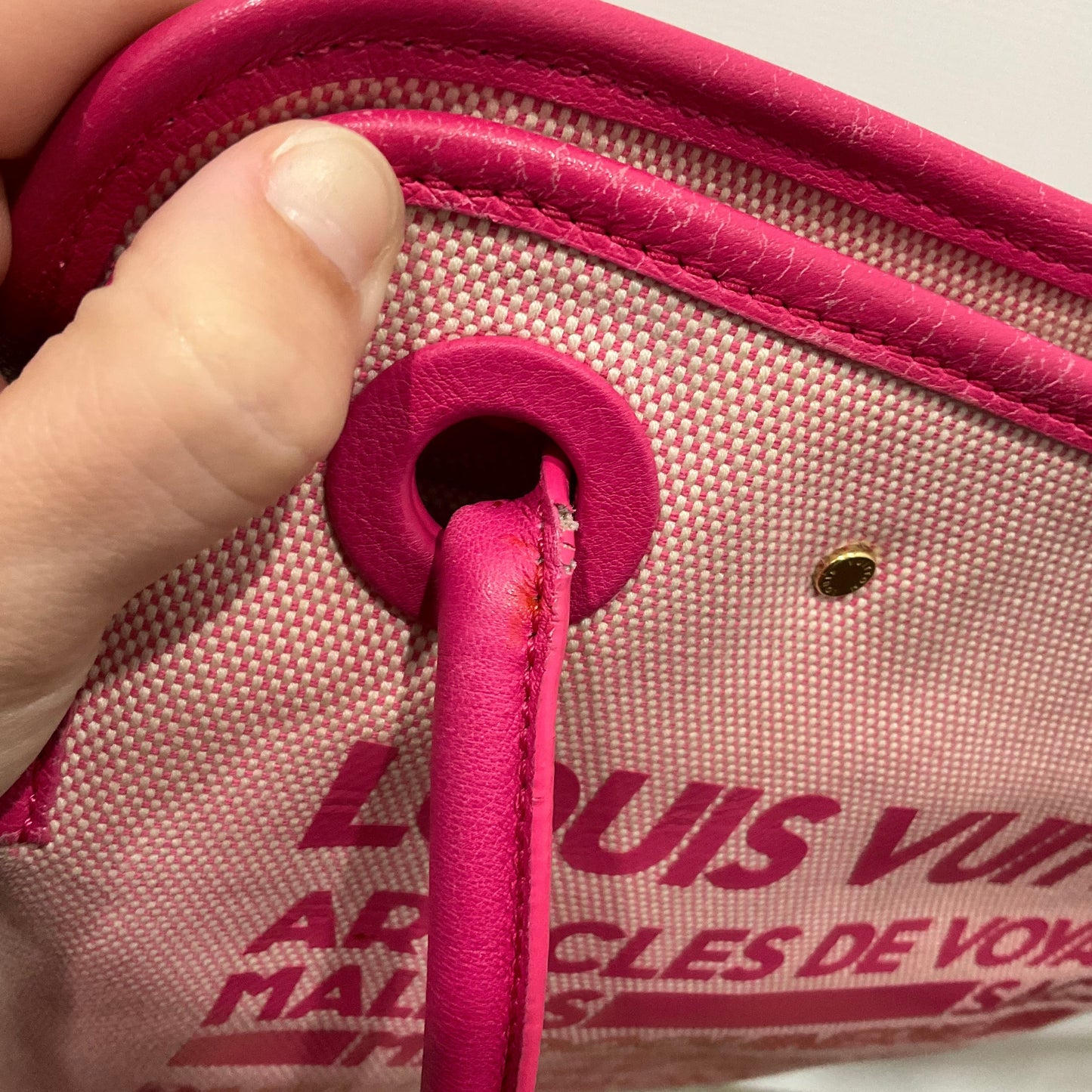 HandBag Luxury Designer Louis Vuitton, Size Small