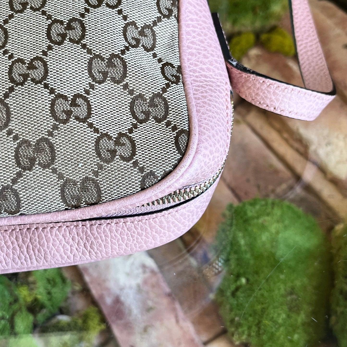 GUCCI Bree Pink GG Monogram Canvas Crossbody Bag TS3918
