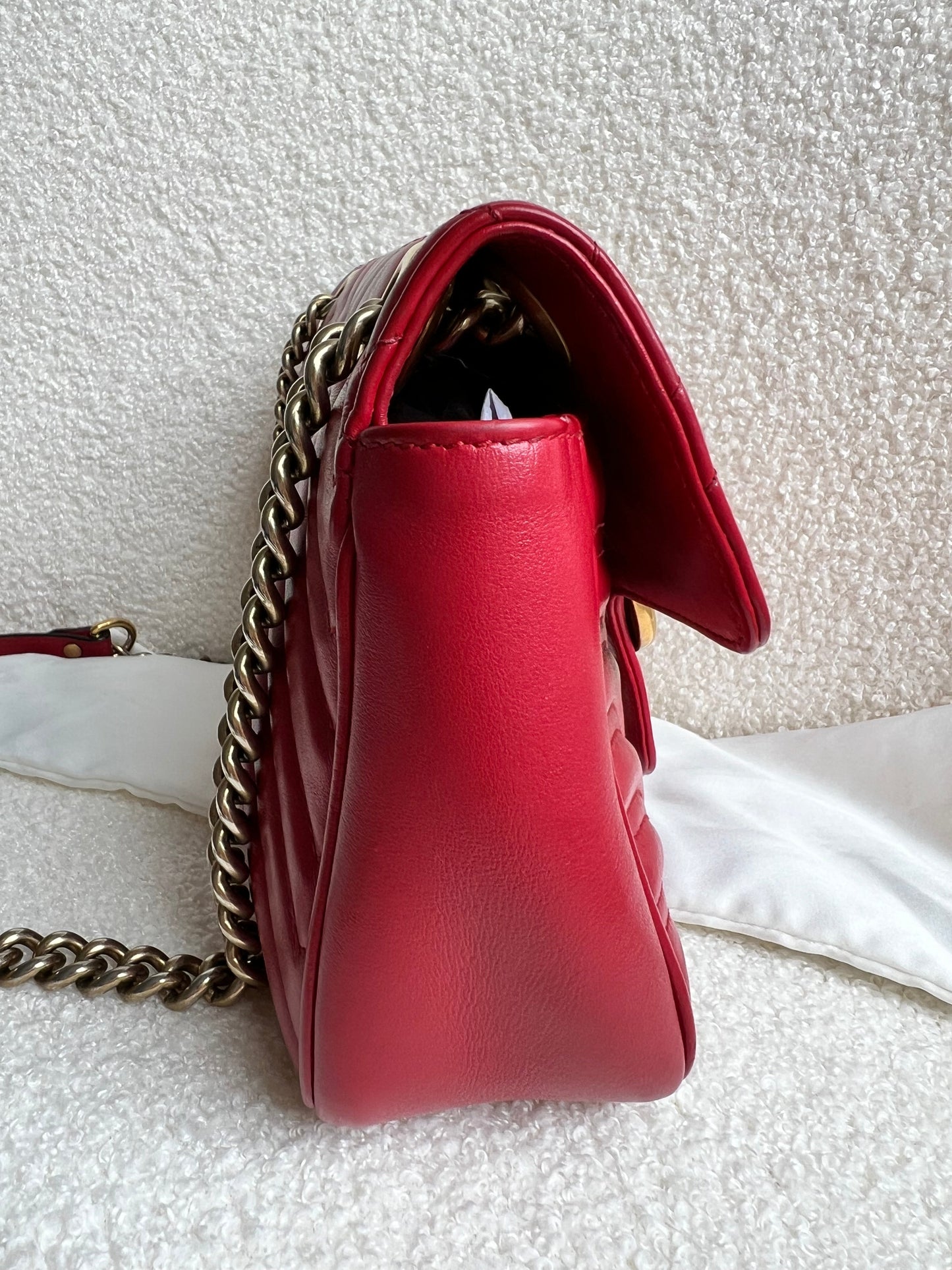 Gucci GG Hibiscus Red Marmont Small Shoulder Bag (RRP £2,070)