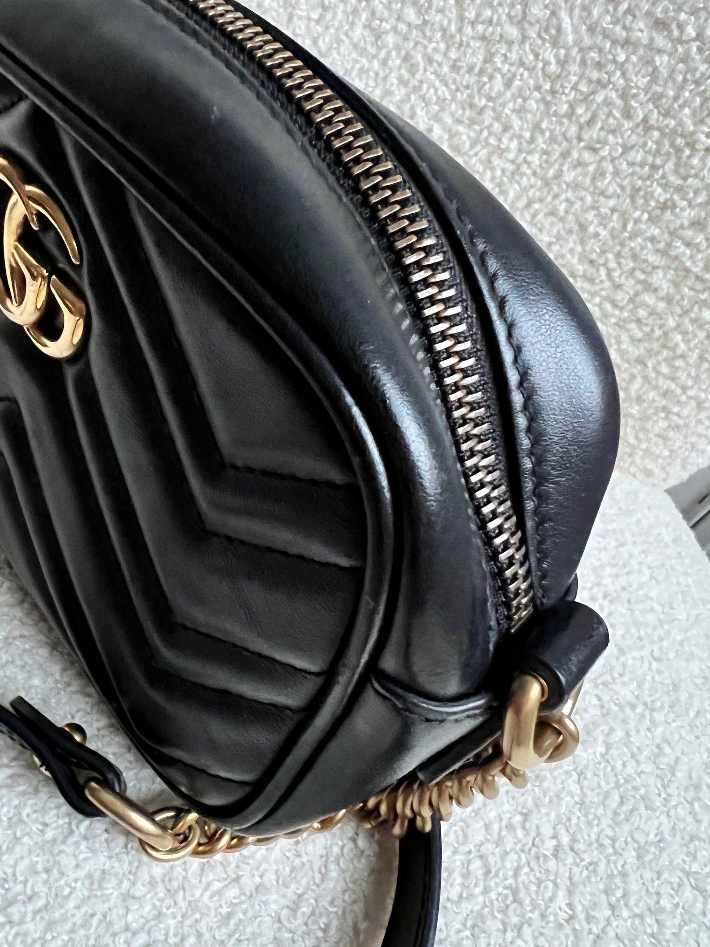 Gucci GG Black Marmont Mini Shoulder Bag (RRP £1,360)