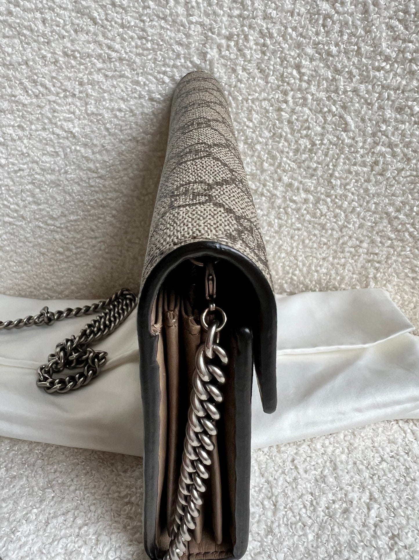 Gucci Dionysus GG Supreme Chain Wallet (RRP £1250)