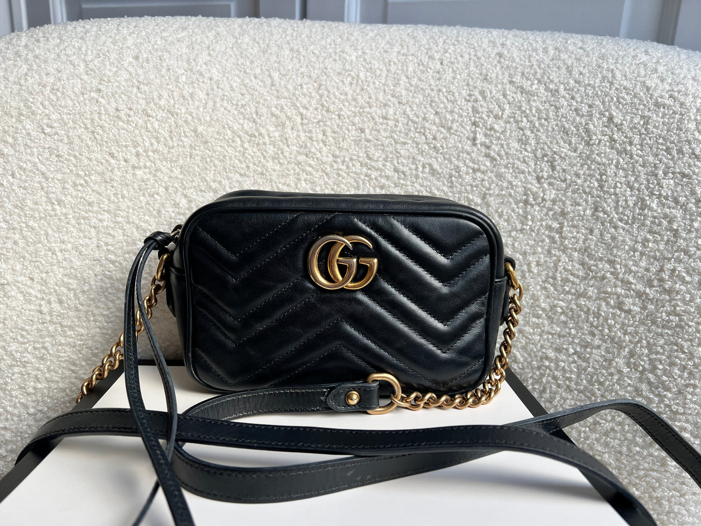 Gucci GG Black Marmont Mini Shoulder Bag (RRP £1,360)