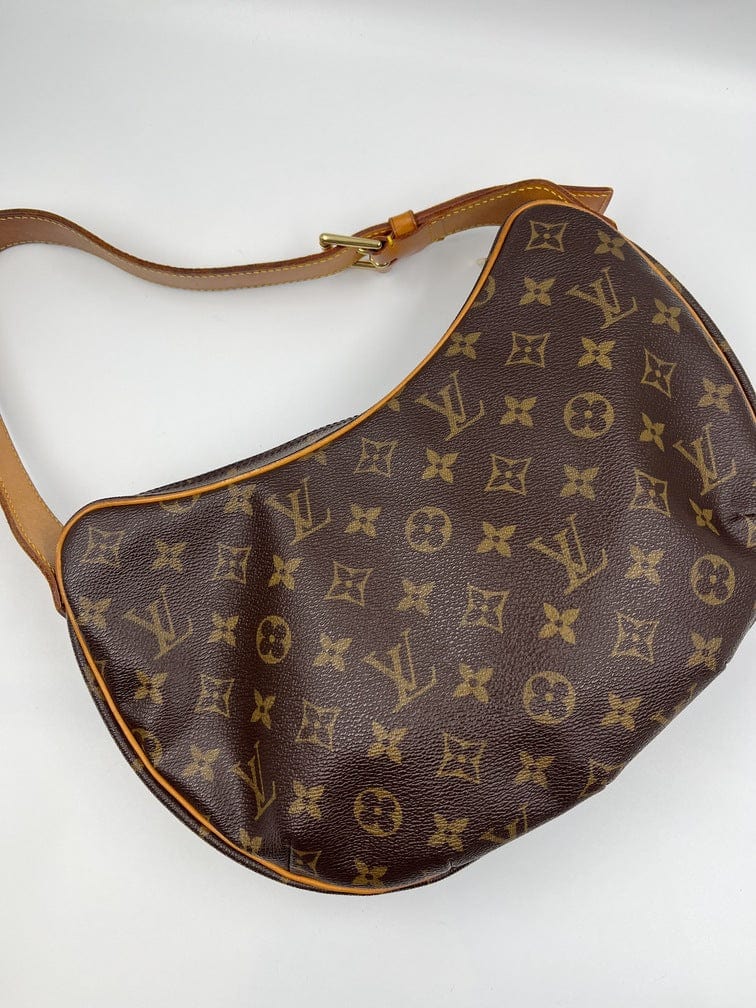 Louis Vuitton Croissant MM