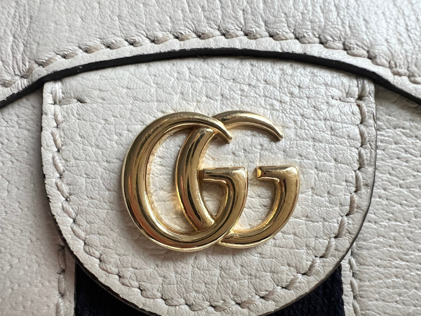 Gucci GG Round White Ophidia Small Shoulder Bag