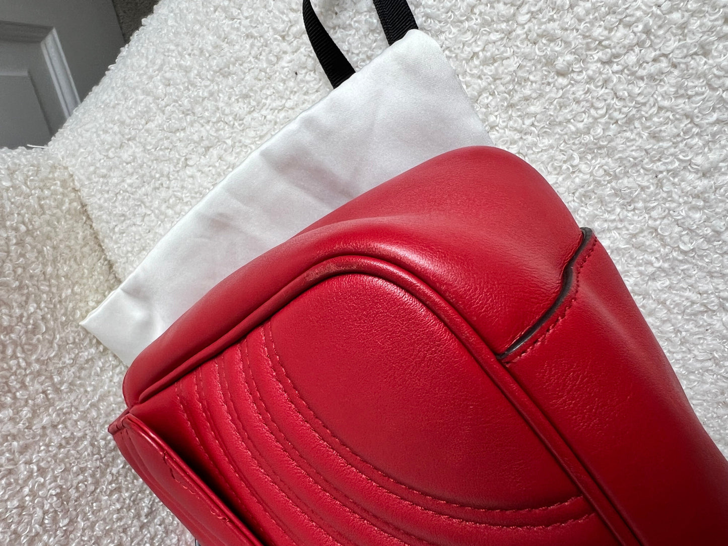 Gucci GG Hibiscus Red Marmont Medium Shoulder Bag (RRP £2,340)