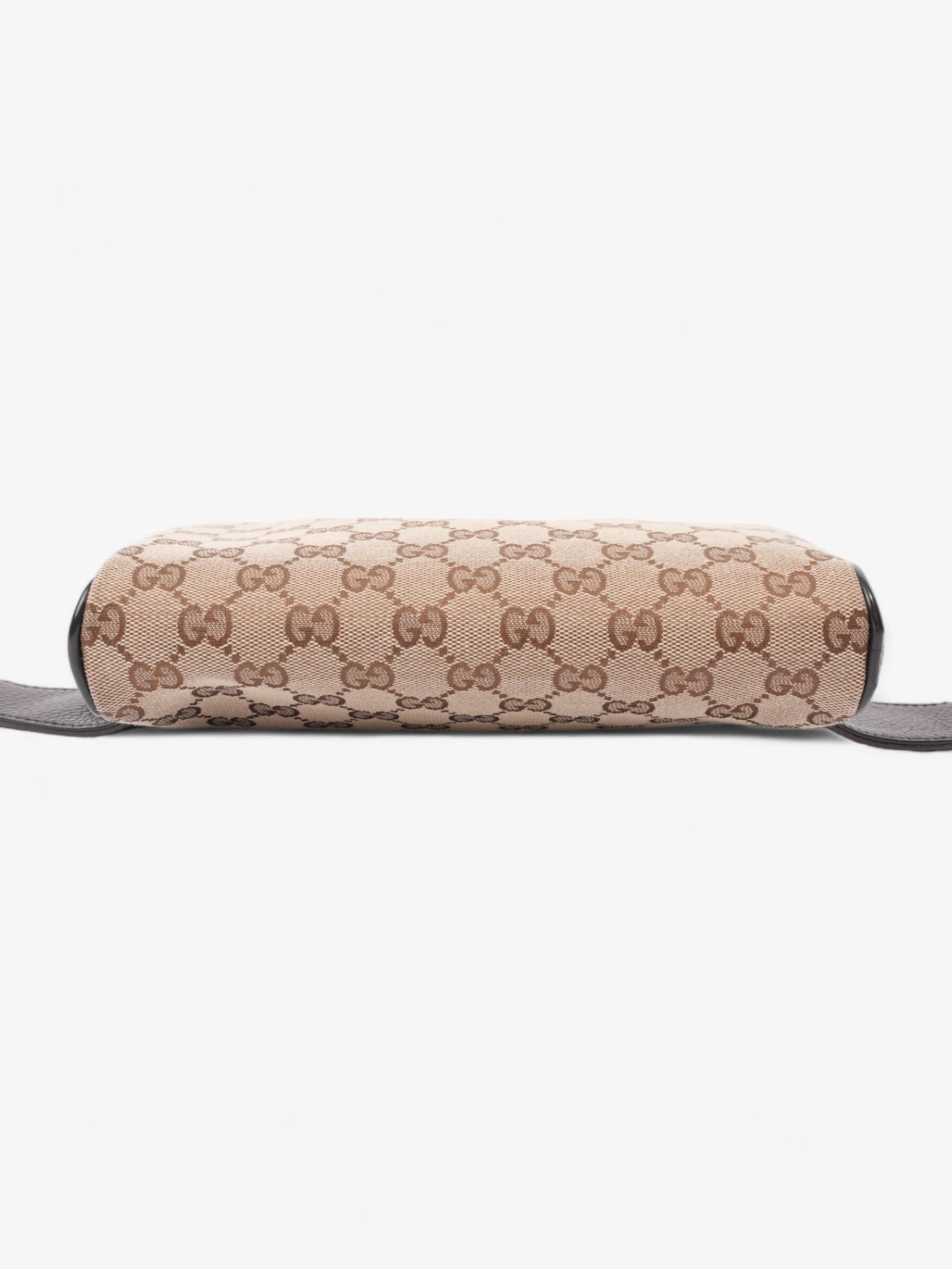Gucci GG Bum Bag GG Supreme Canvas