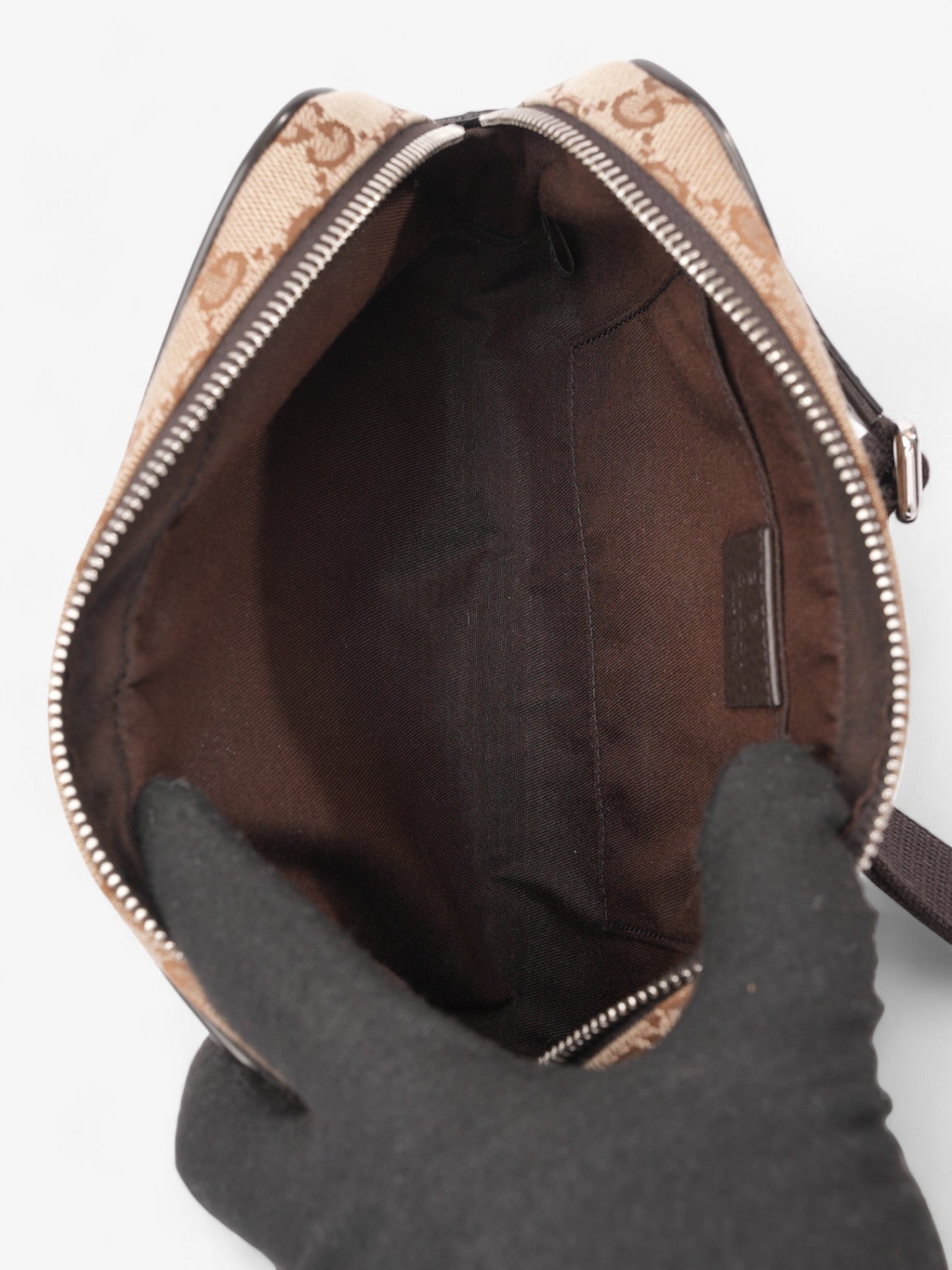 Gucci GG Bum Bag GG Supreme Canvas