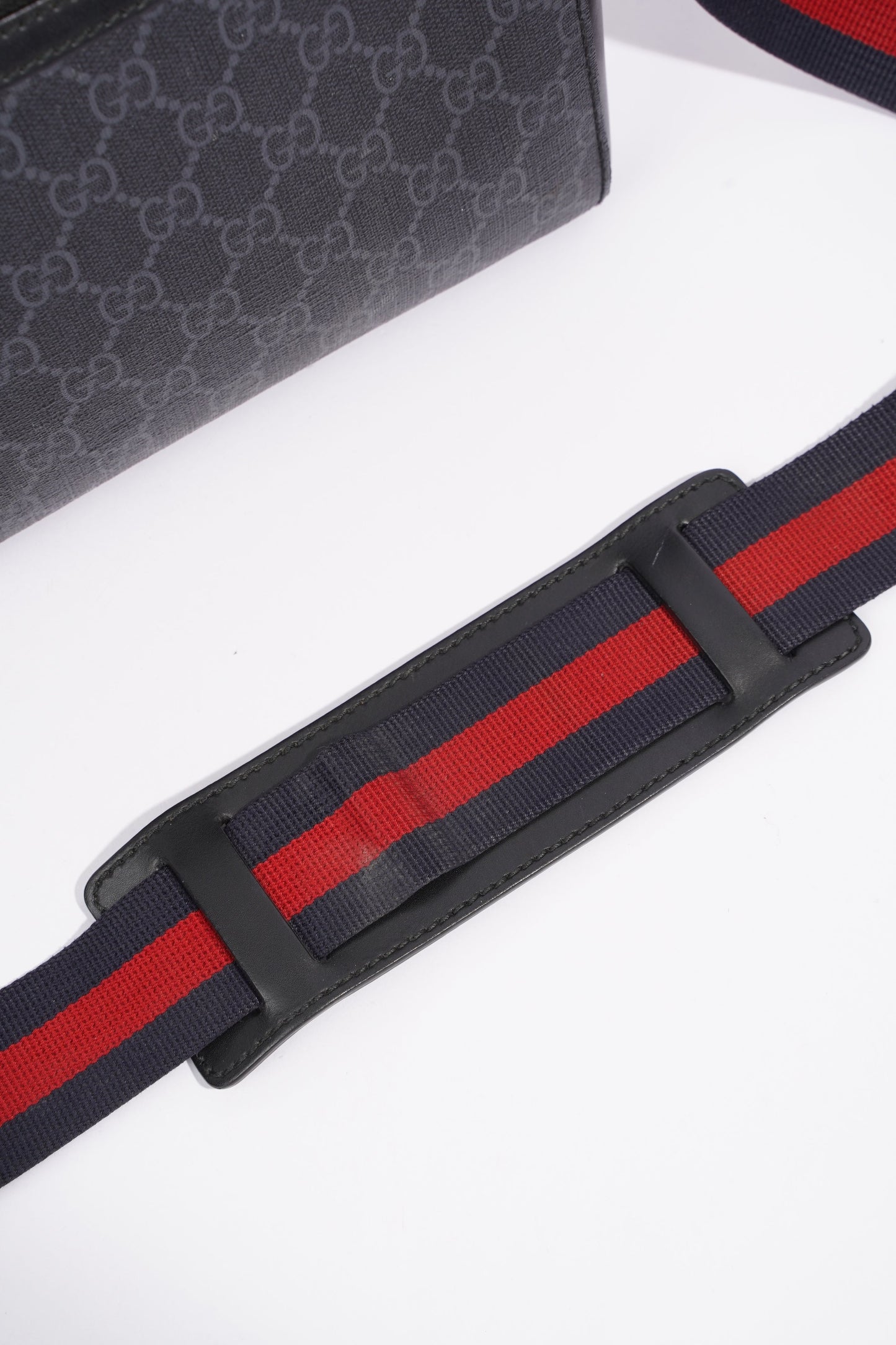 Gucci Small Messenger Black GG Supreme Coated Canvas