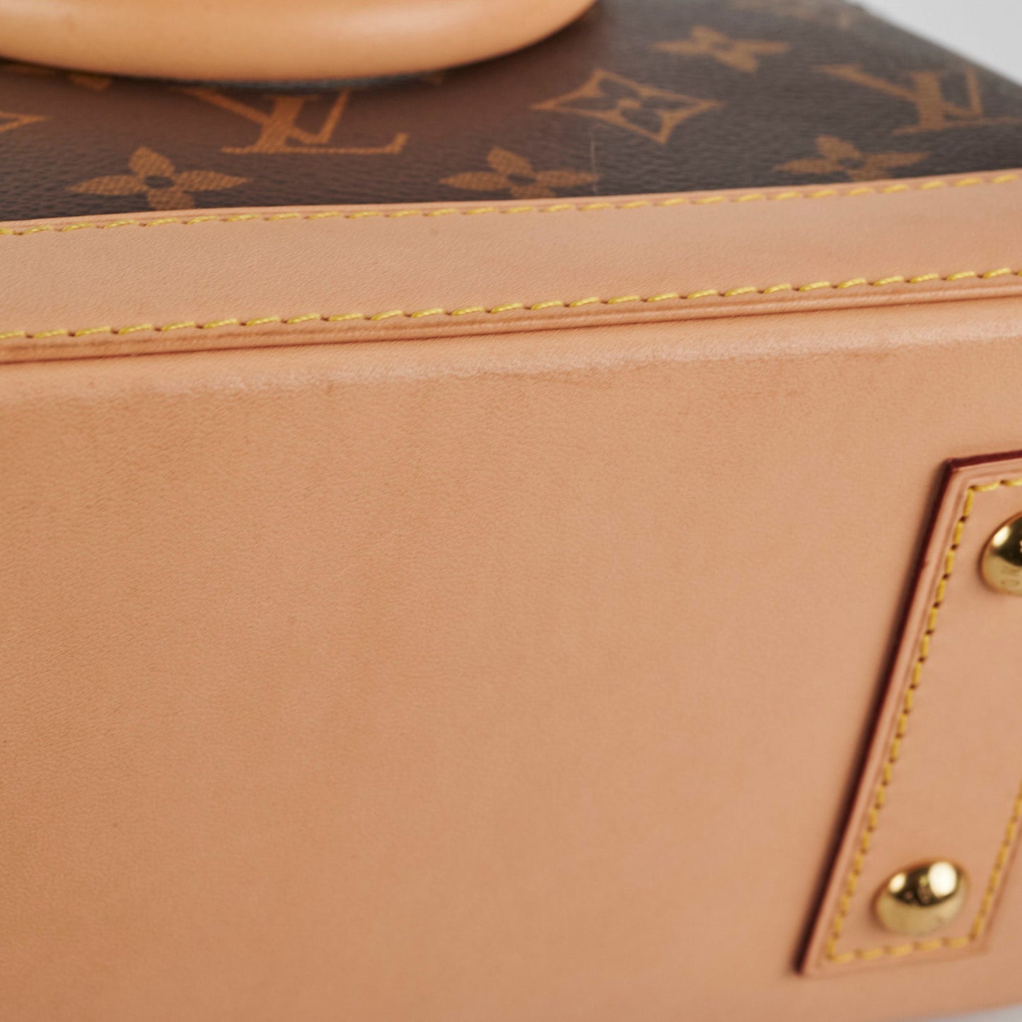 Louis Vuitton Alma BB Monogram