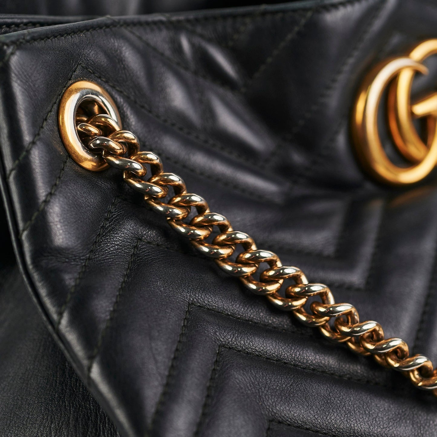 Gucci Marmont Tote Black