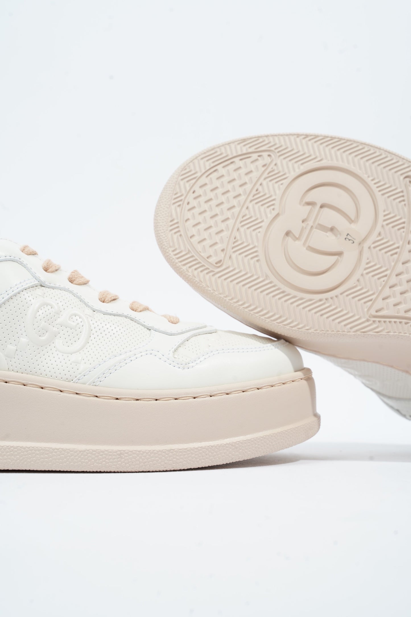 Gucci GG Embossed Sneakers White / Pink Embossed Leather EU 37 UK 4