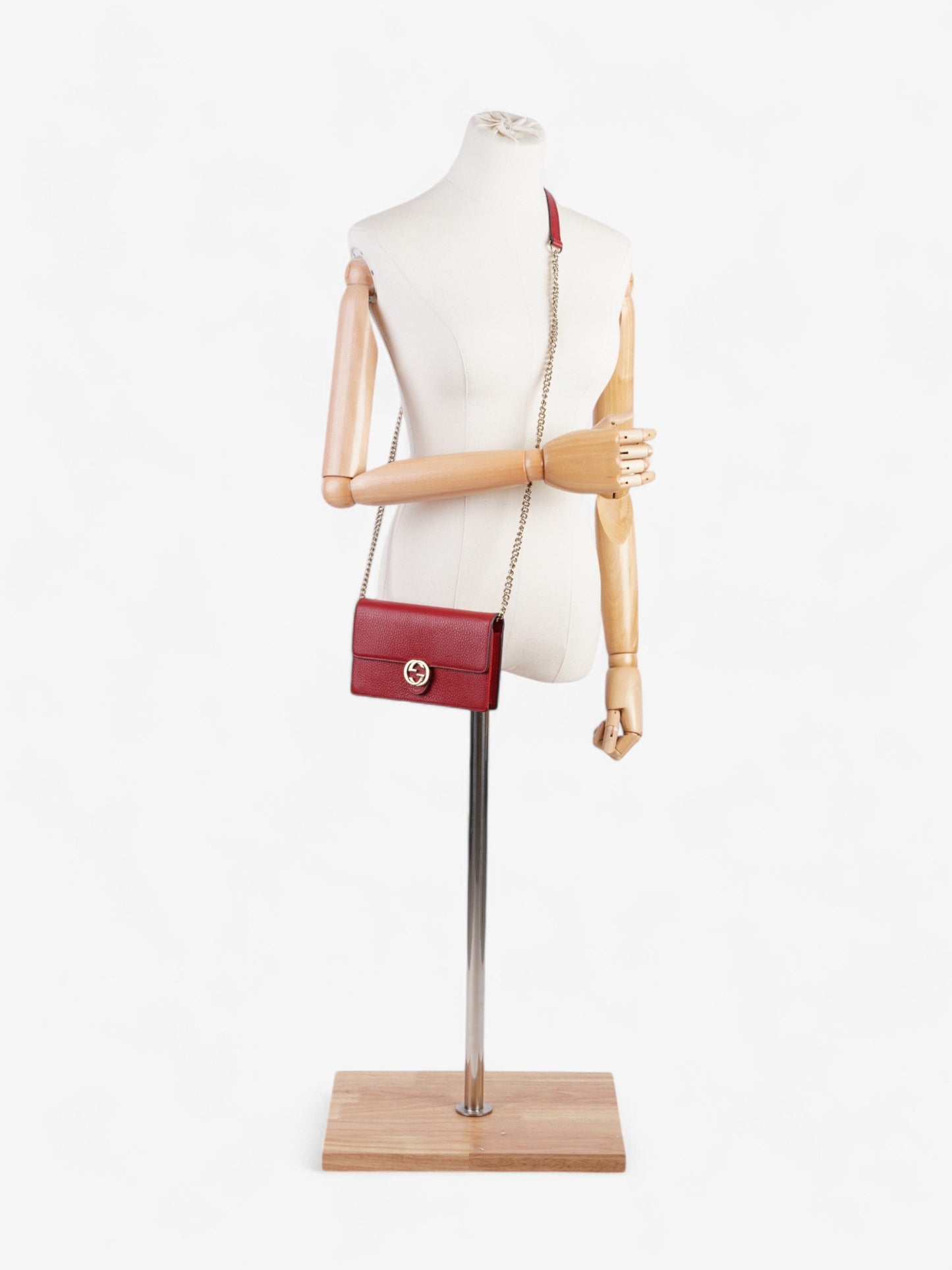 Gucci Interlocking G Leather Chain Wallet Red Leather