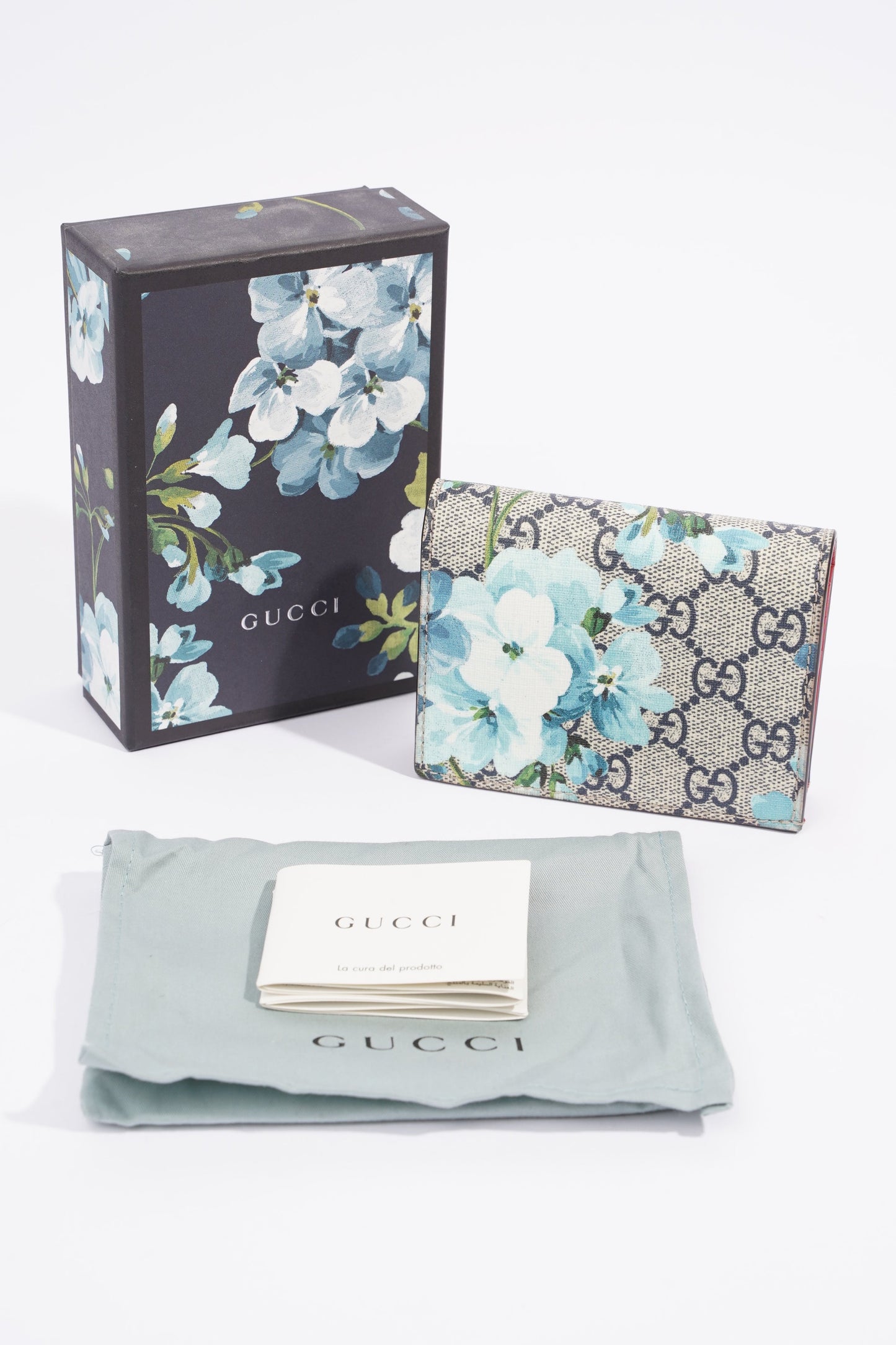 Gucci Bi-Fold Wallet Supreme / Bloom Coated Canvas