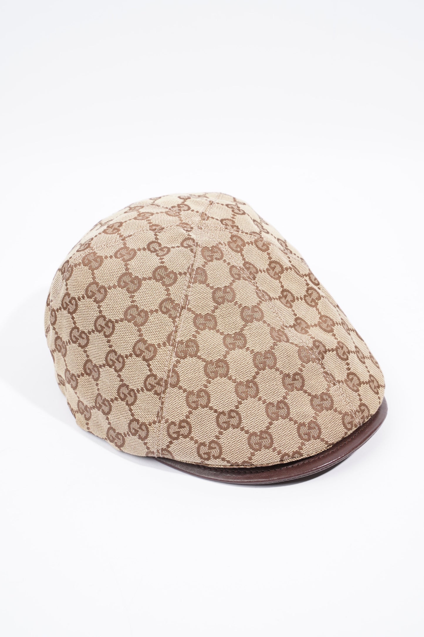 Gucci Flat Cap GG Supreme Canvas M