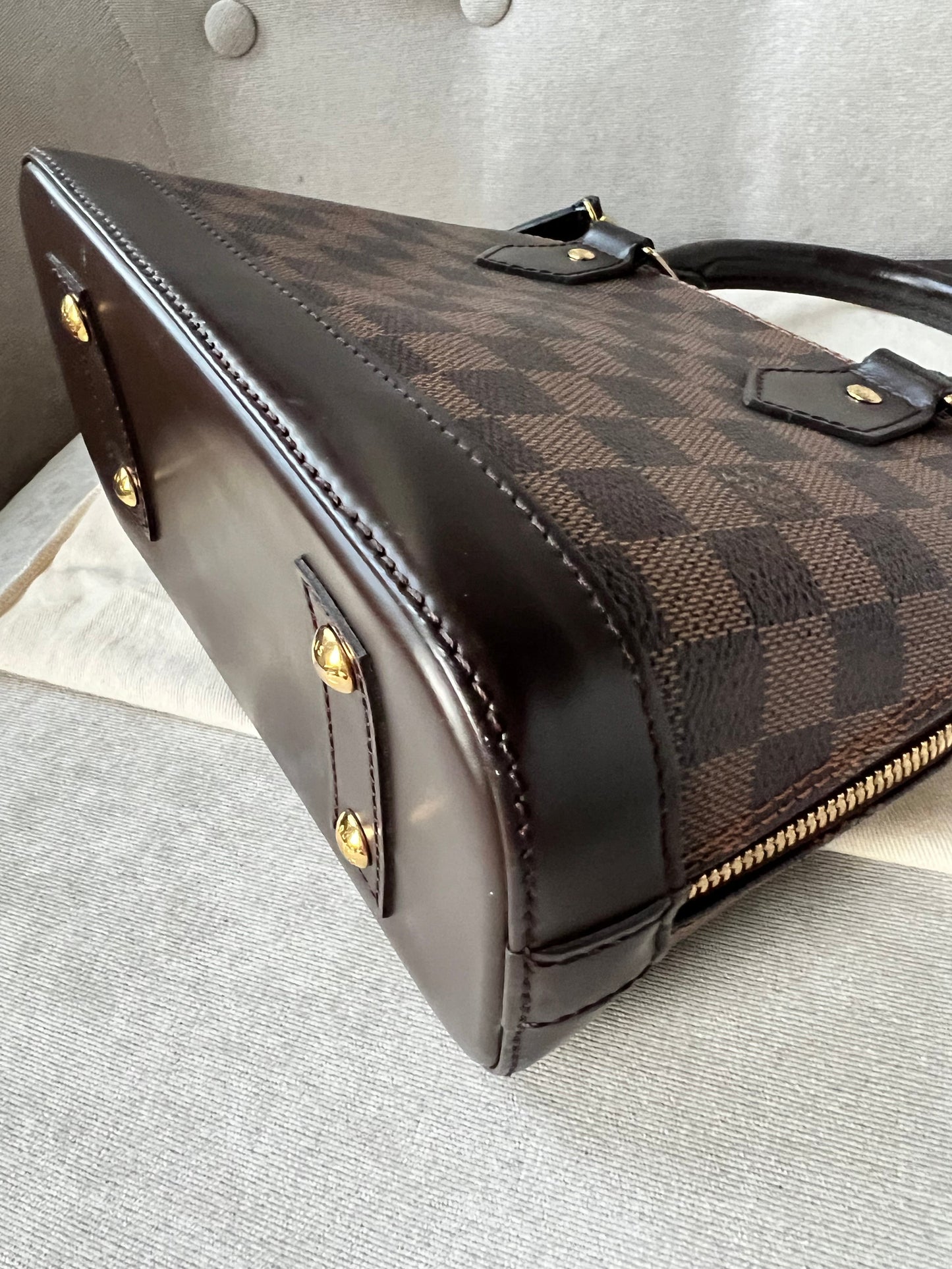 Louis Vuitton Alma BB Damier Ebene
