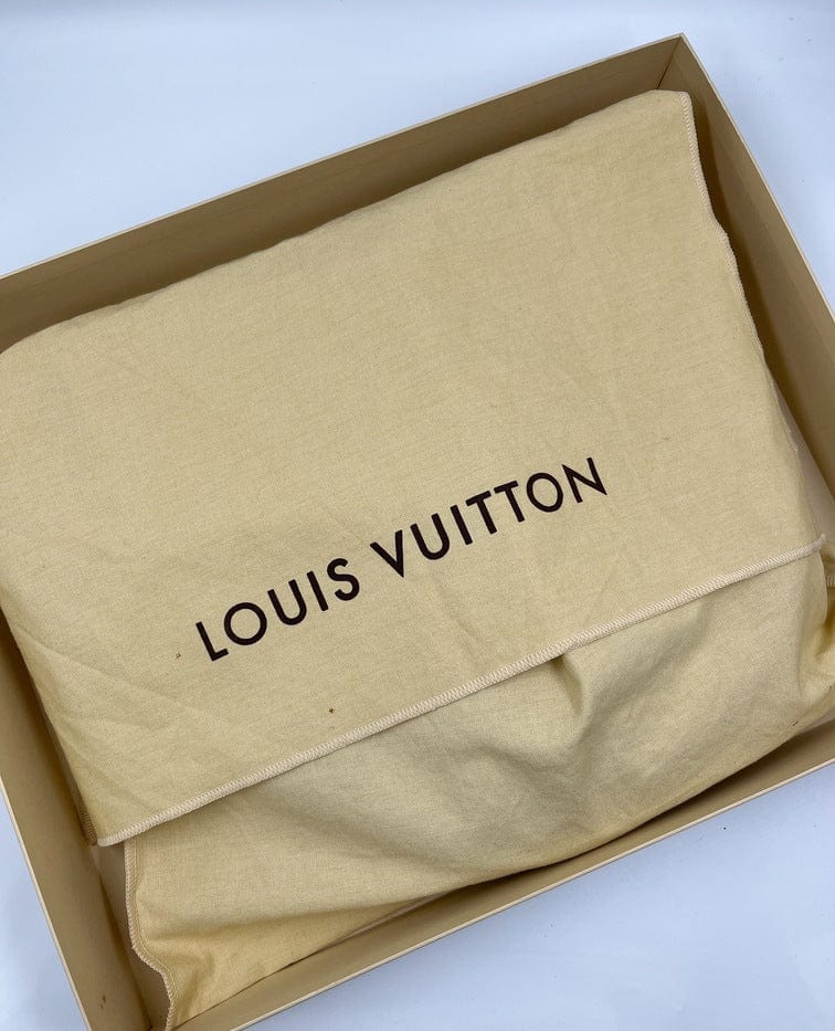 Louis Vuitton Croissant MM