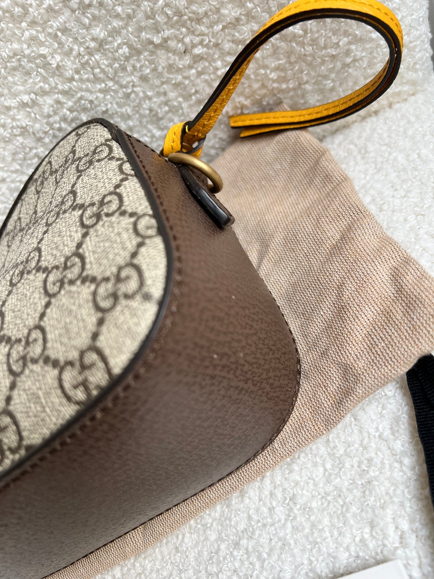 Gucci Neo Vintage GG Supreme Messenger Bag (RRP £1310)