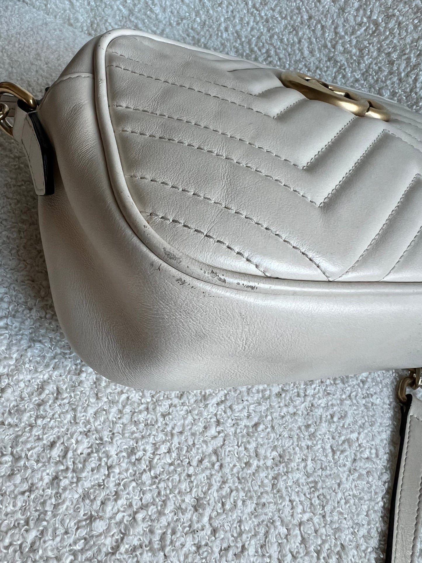 Gucci GG White Marmont Small Shoulder Bag (RRP £1440)