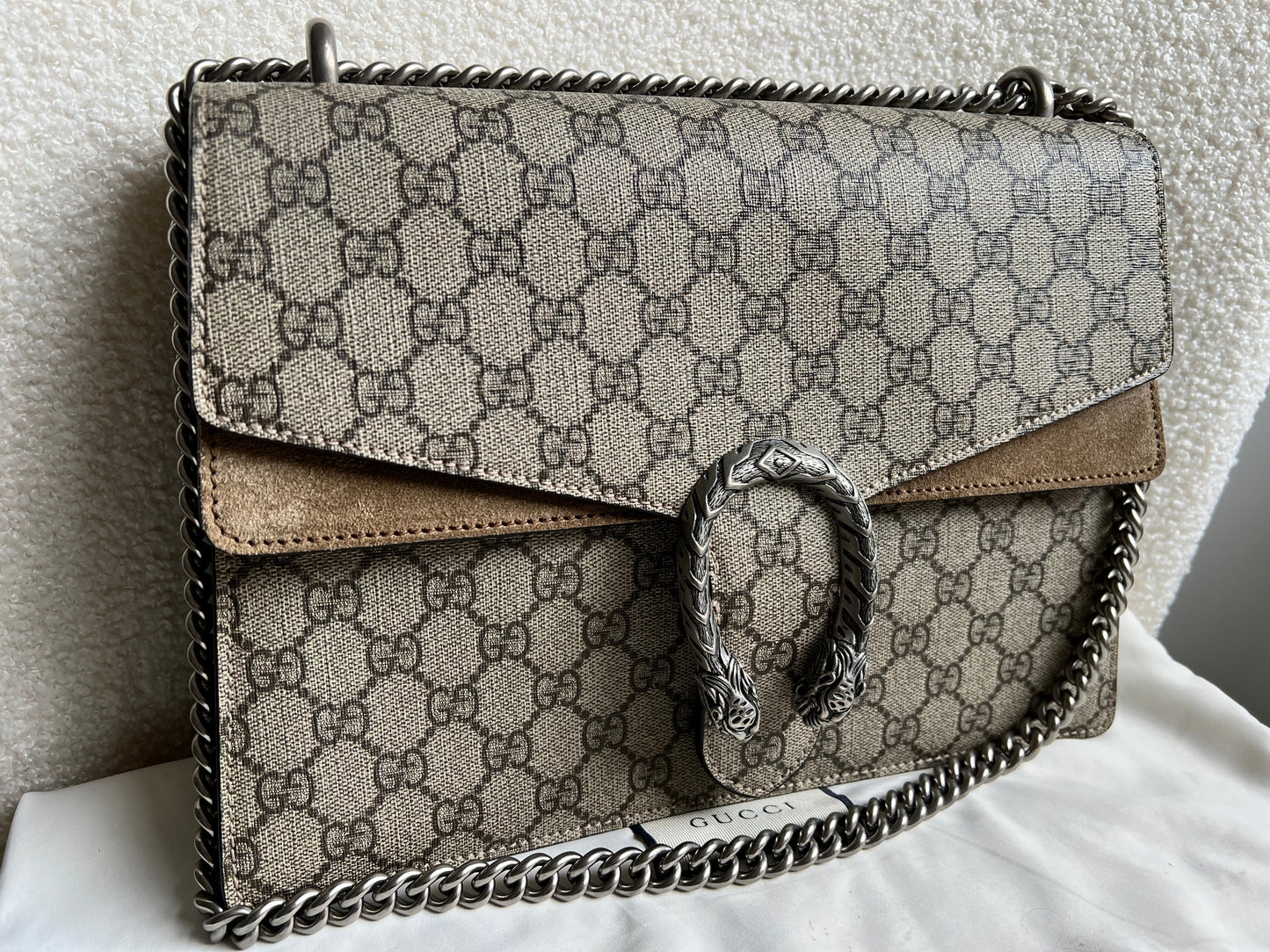Gucci Dionysus GG Supreme Medium Shoulder Bag (RRP £2,450)