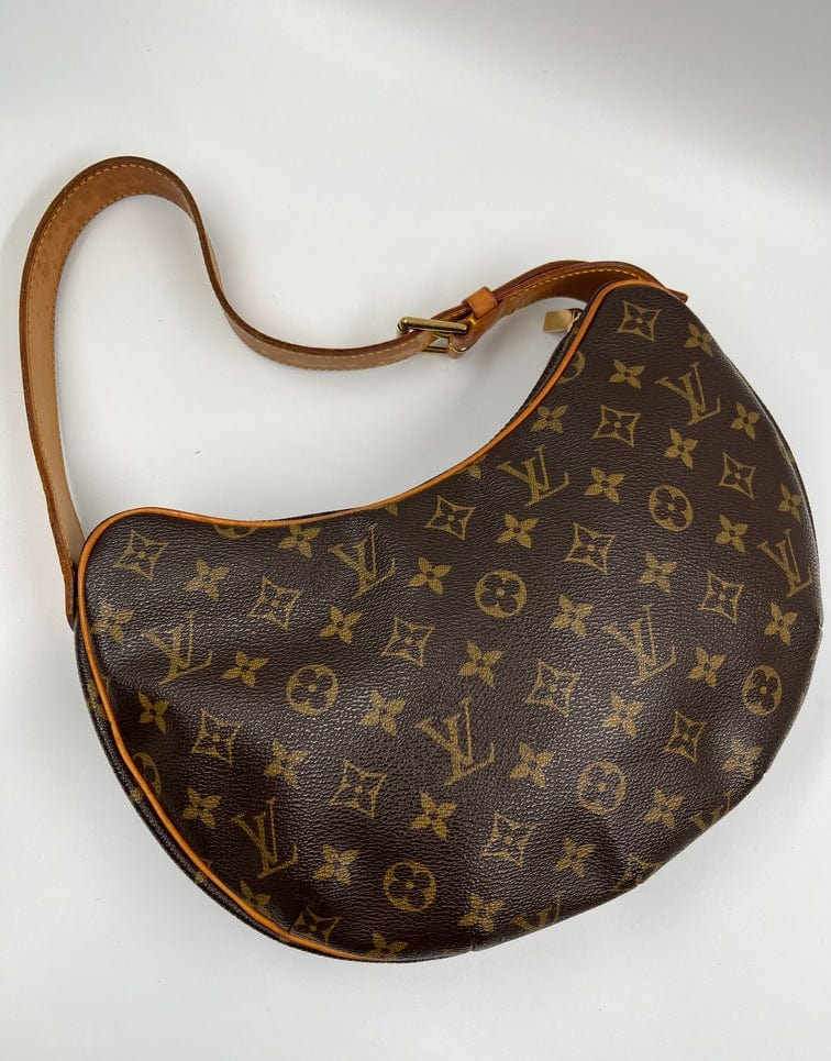 Louis Vuitton Croissant MM