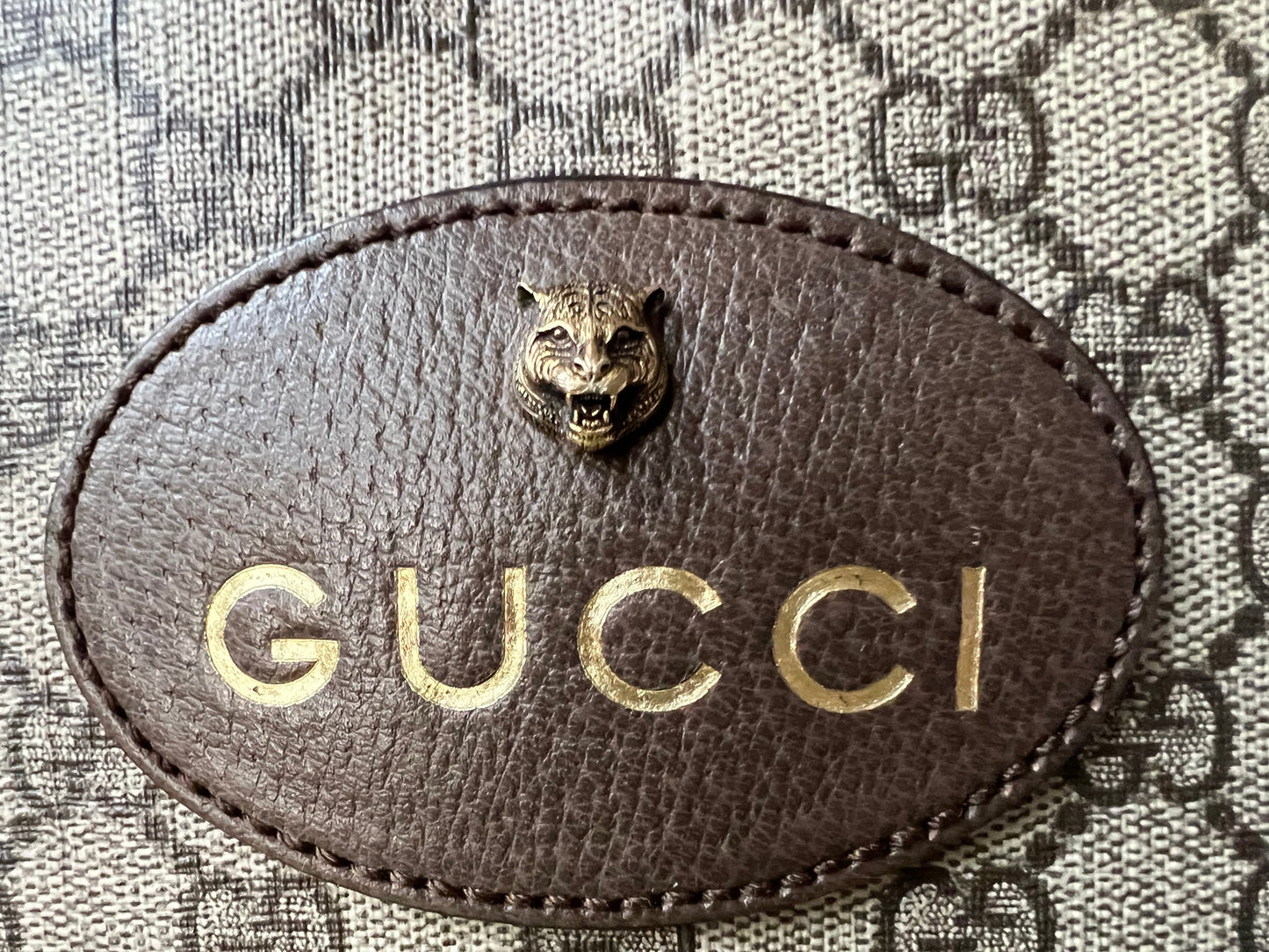 Gucci Neo Vintage GG Supreme Messenger Bag (RRP £1060)