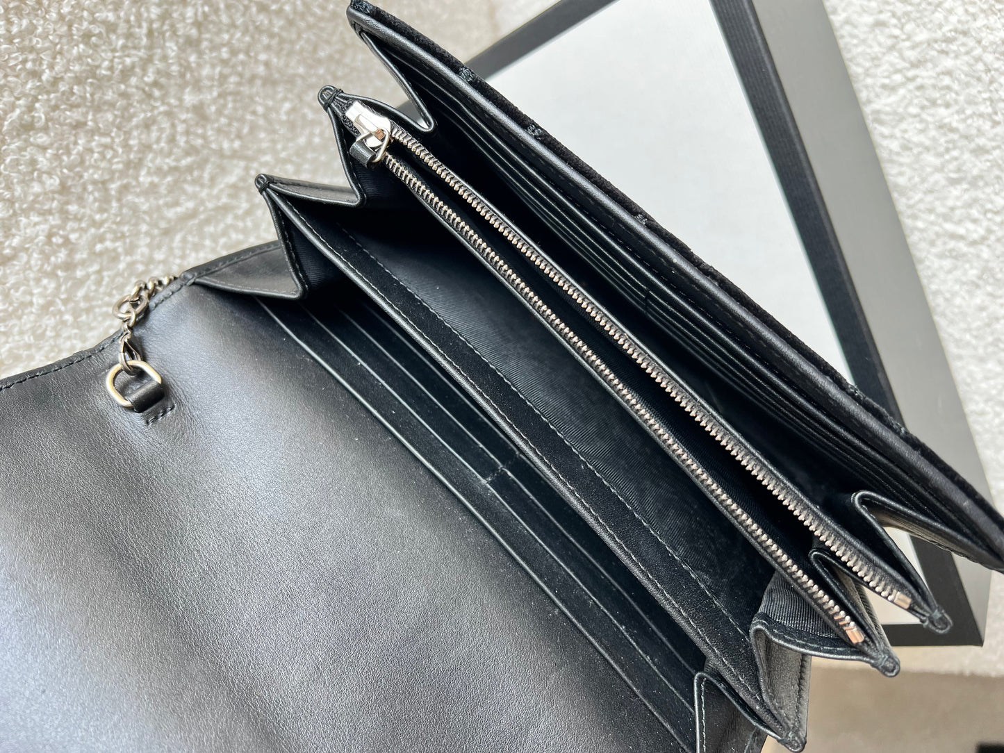 Gucci Black Velvet Dionysus Mini Chain Bag
