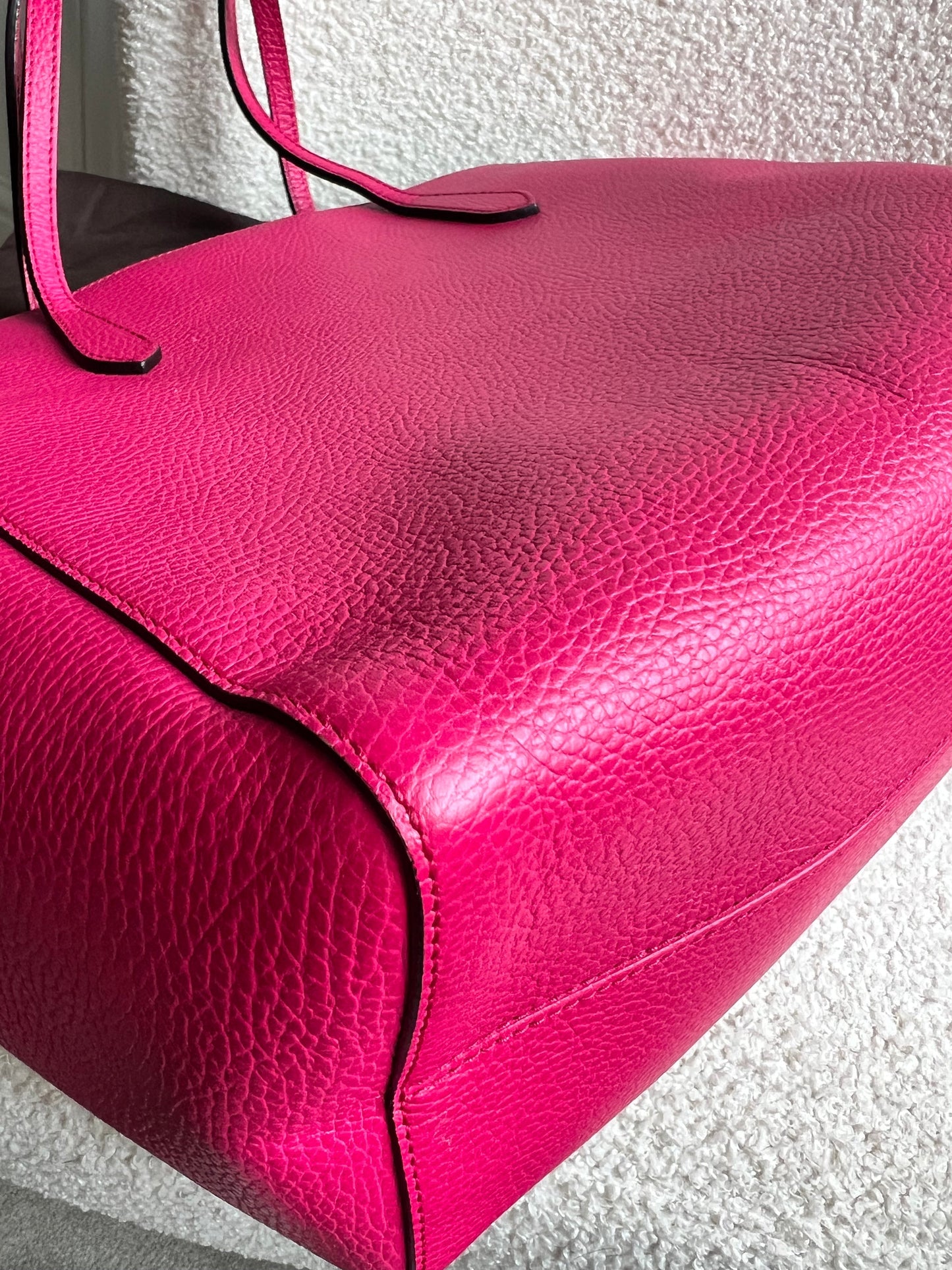 Gucci Pink Swing Tote