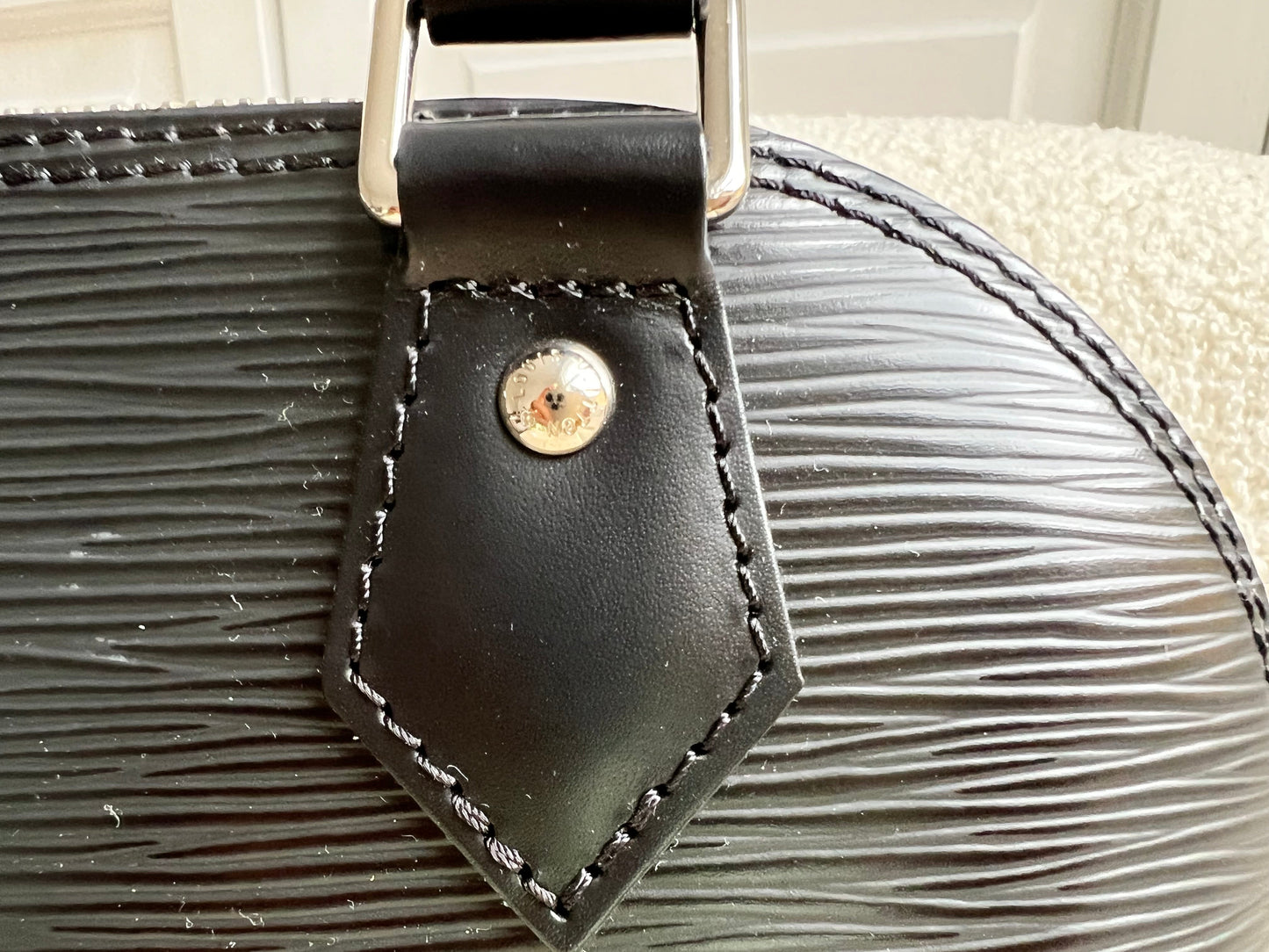 Louis Vuitton Alma BB Black Epi
