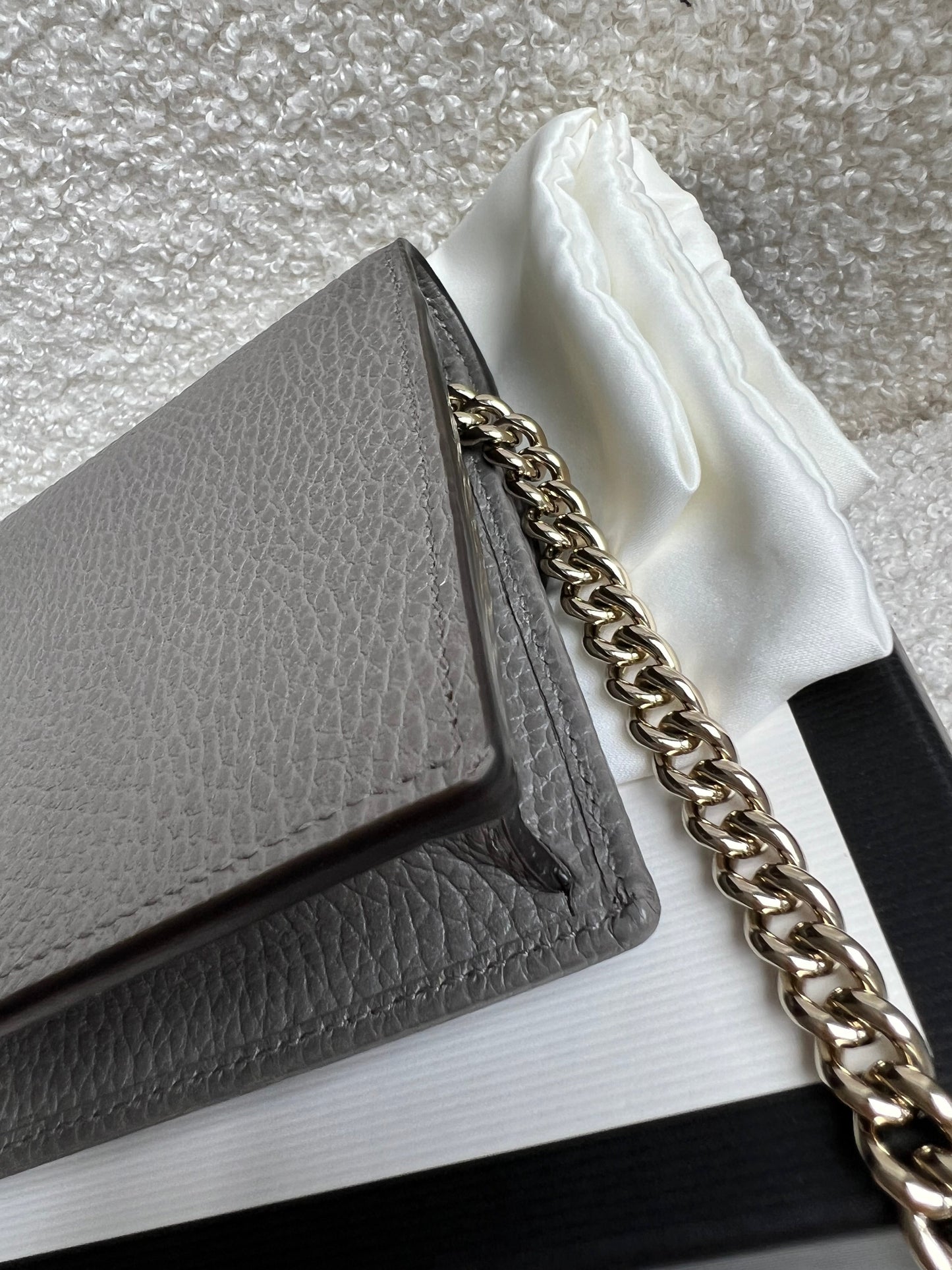 Gucci Dollar Grey Interlocking Chain Wallet