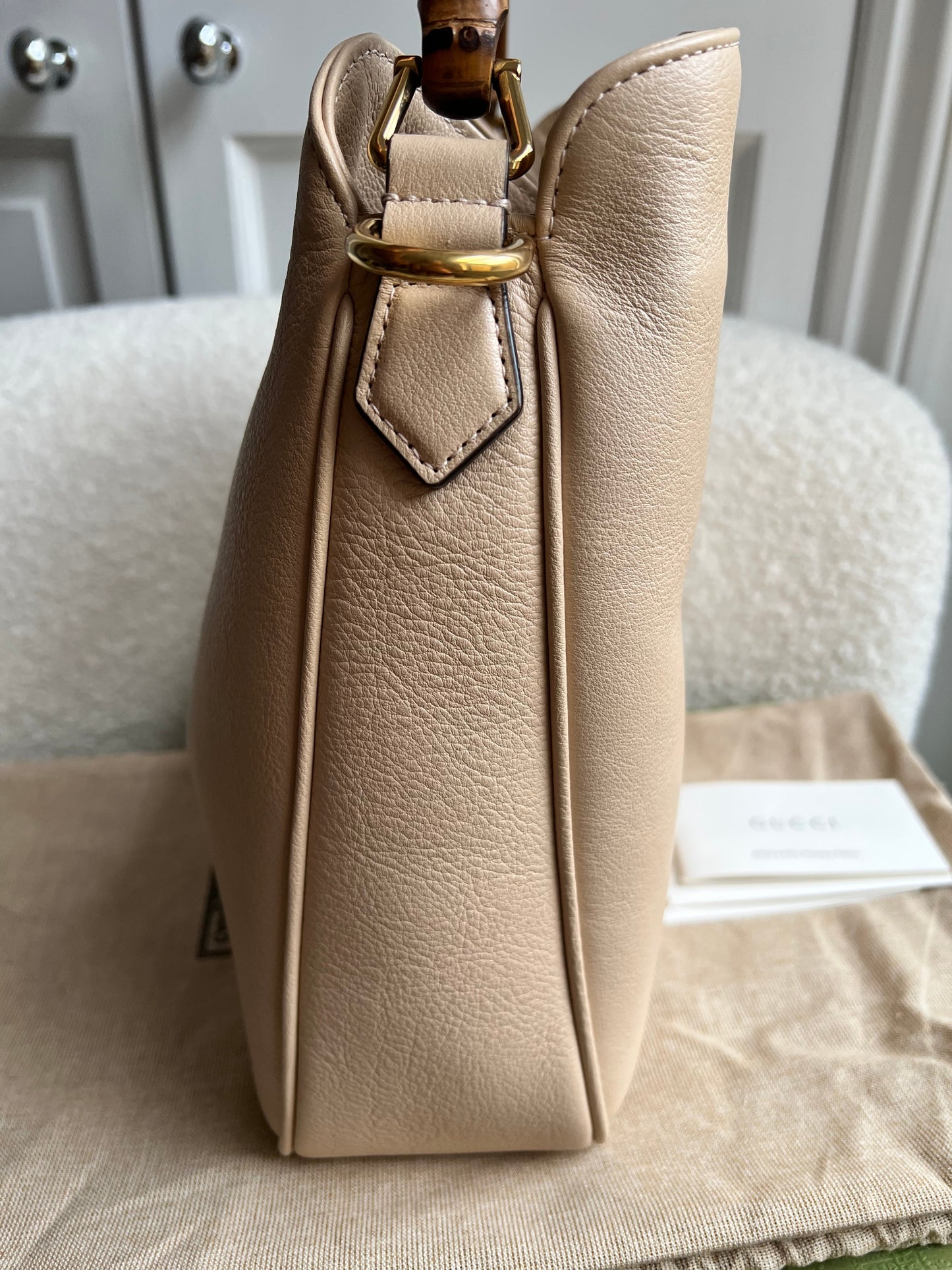 Gucci Cream Medium Diana Hobo (RRP £2110)