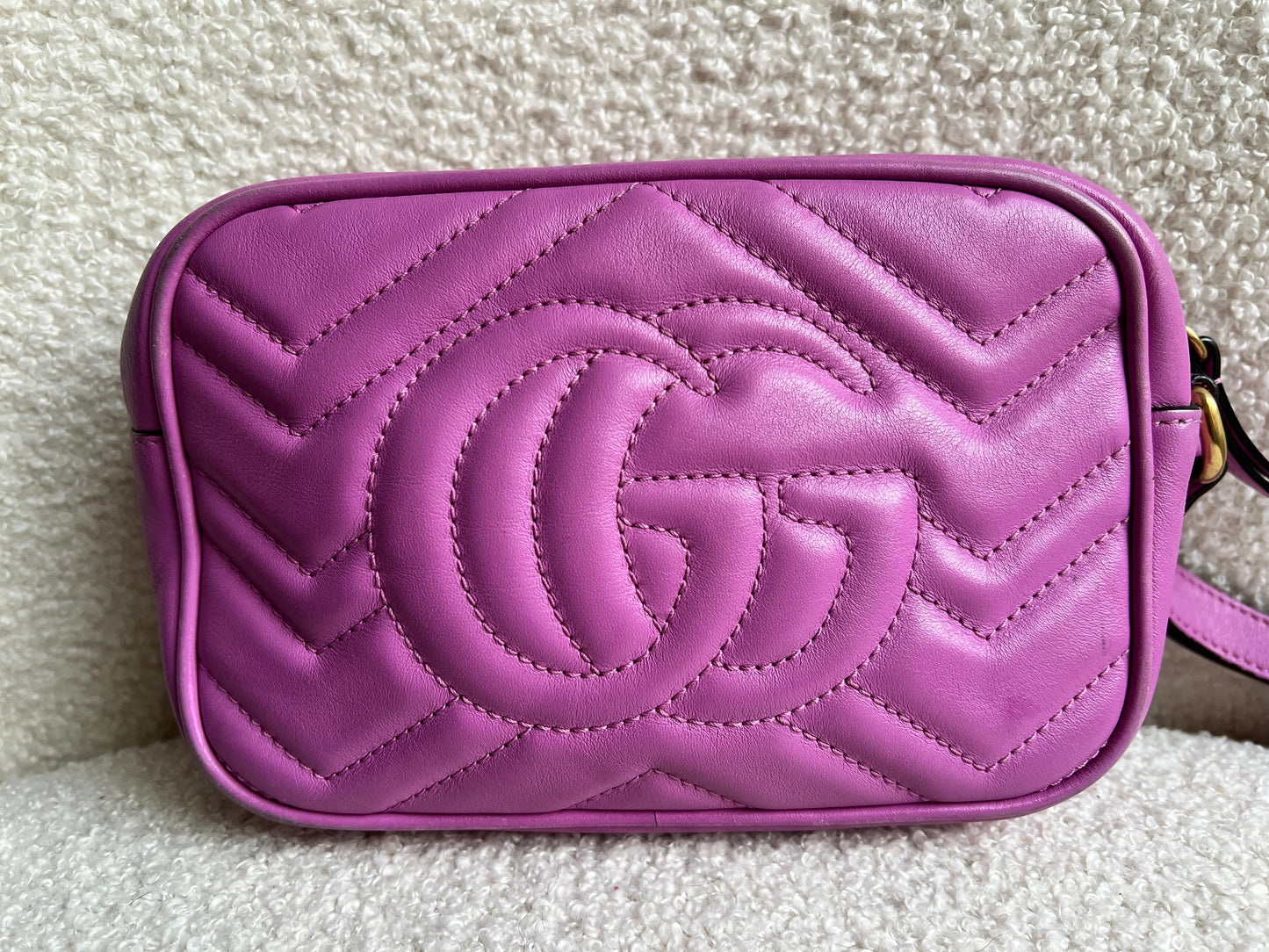 Gucci GG Pink Marmont Clutch