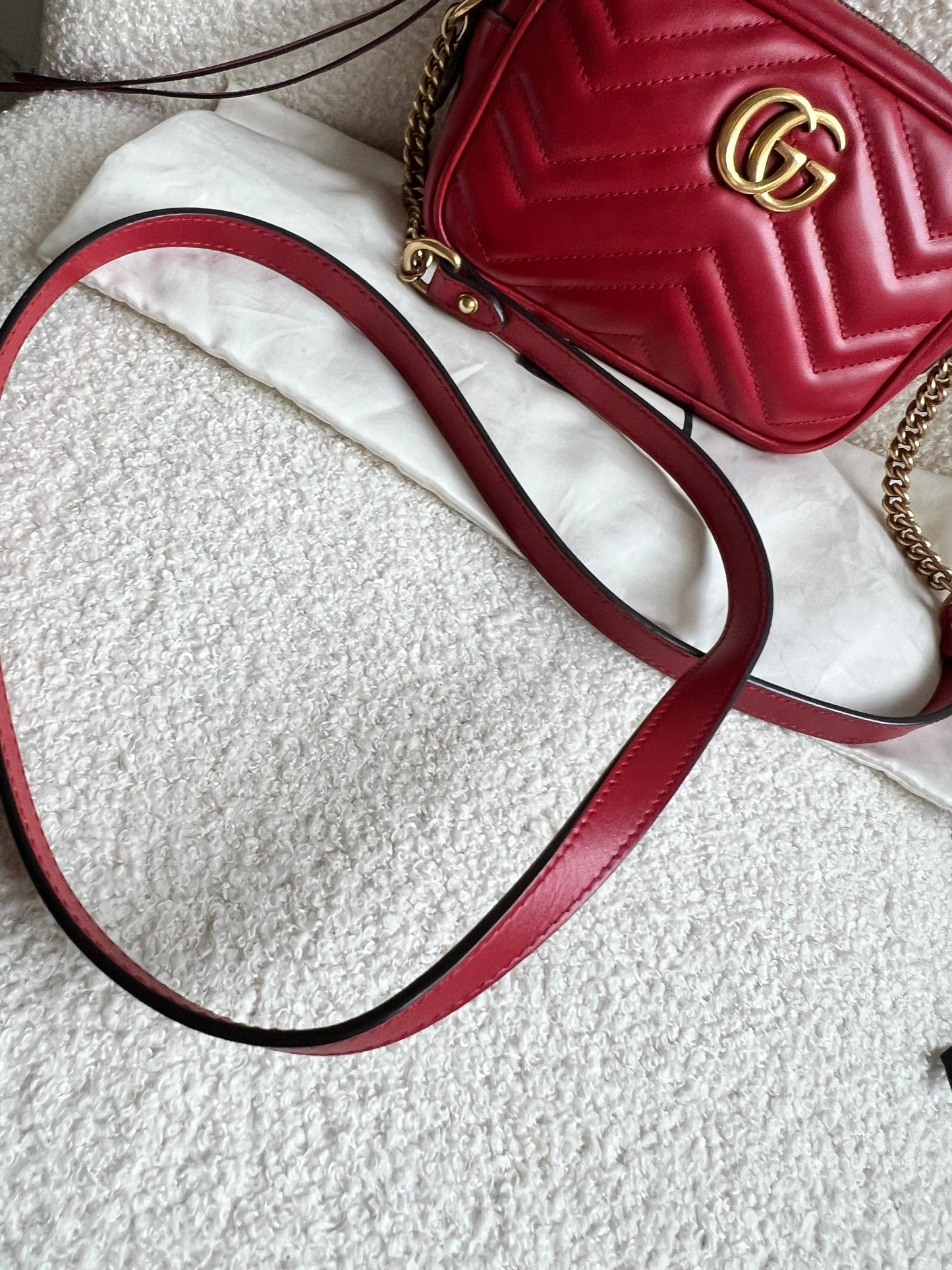 Gucci GG Hibiscus Red Marmont Mini Shoulder Bag (RRP £1220)