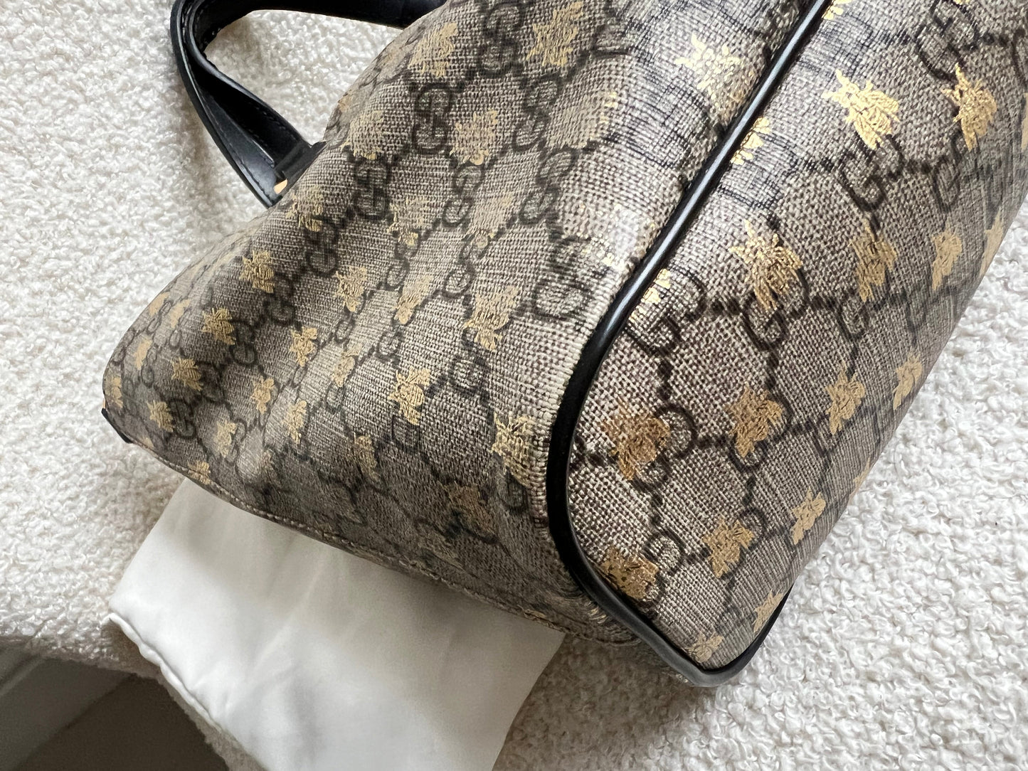 Gucci Supreme Bees Small Tote