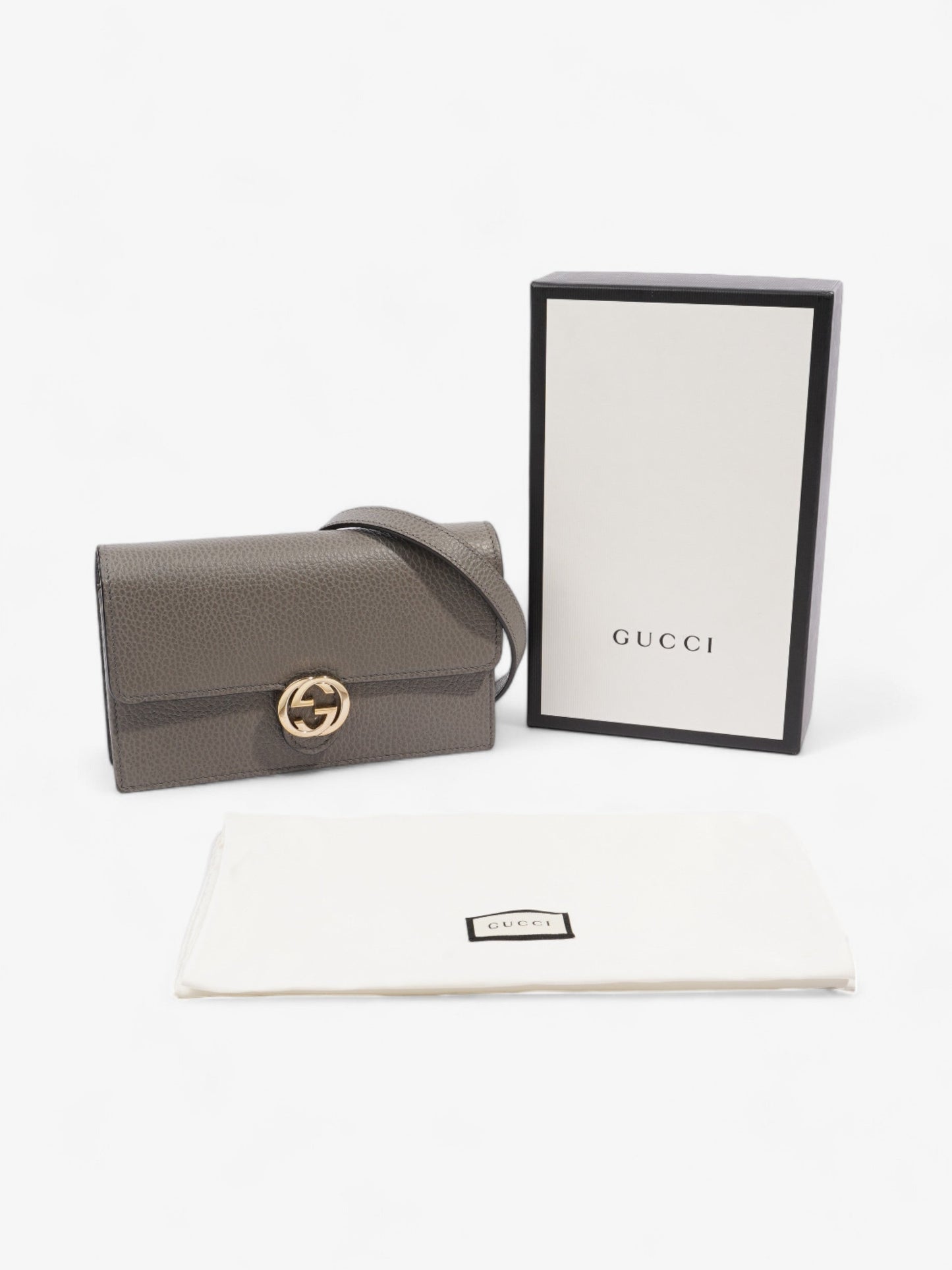 Gucci Interlocking G Chain Wallet Grey Leather