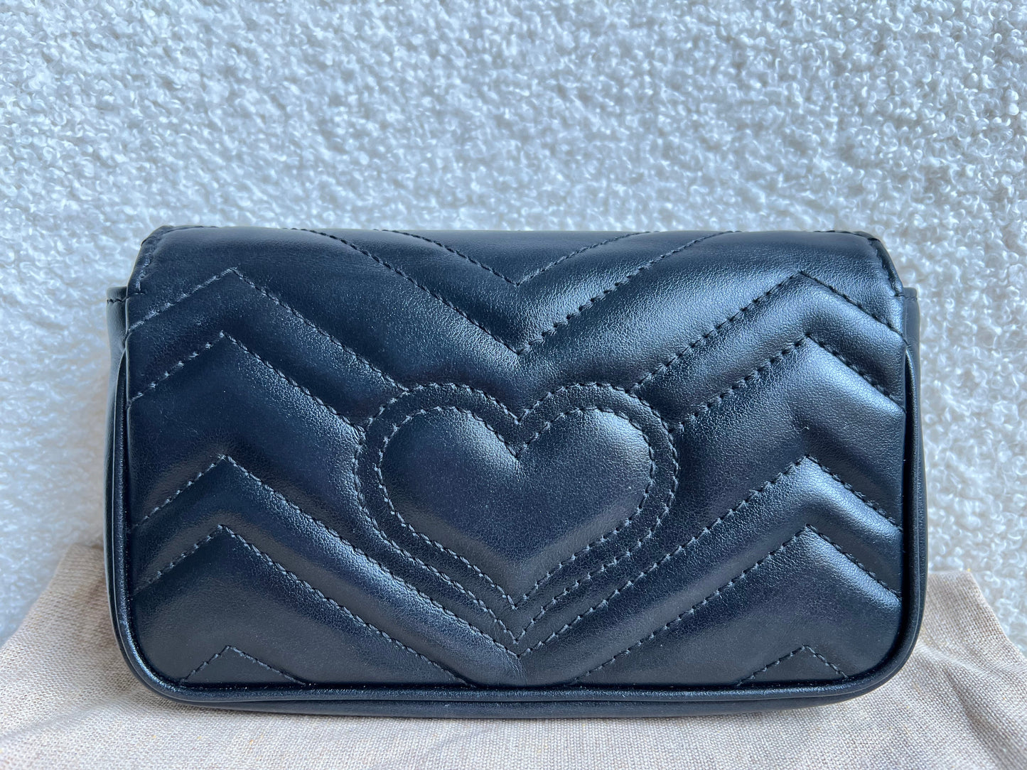 Gucci GG Black Marmont Super Mini Shoulder Bag (RRP £985)