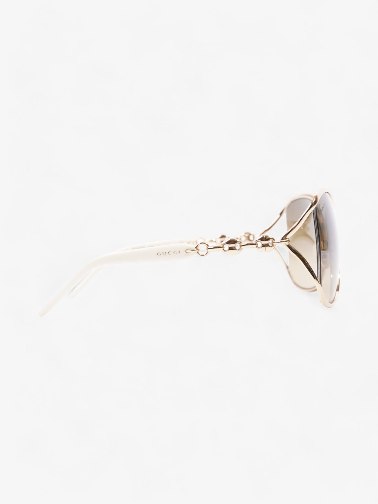 Gucci Oversized Sunglasses Gold / White Base Metal