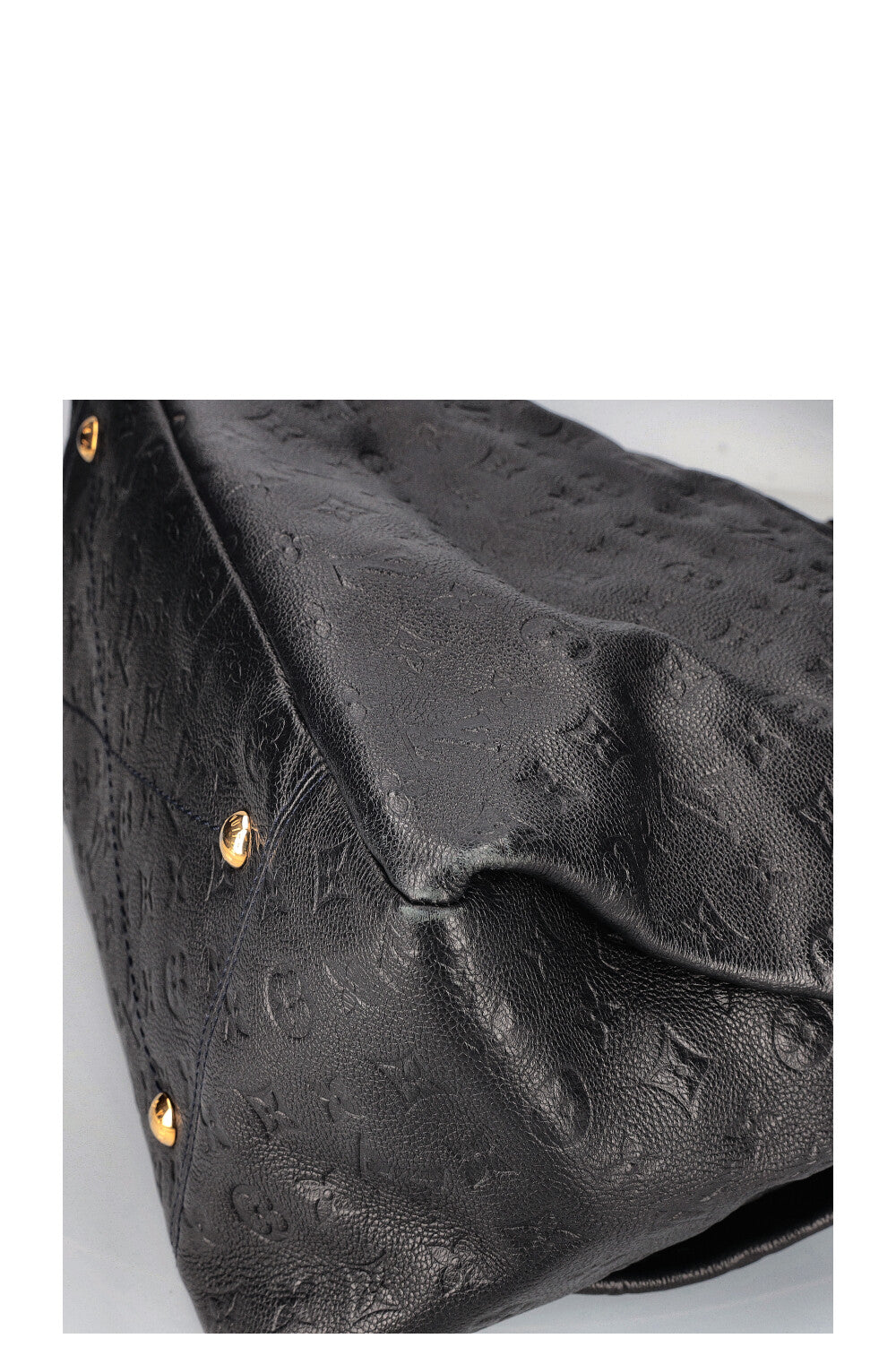 LOUIS VUITTON Artsy MM Empreinte Bag Midnight Blue