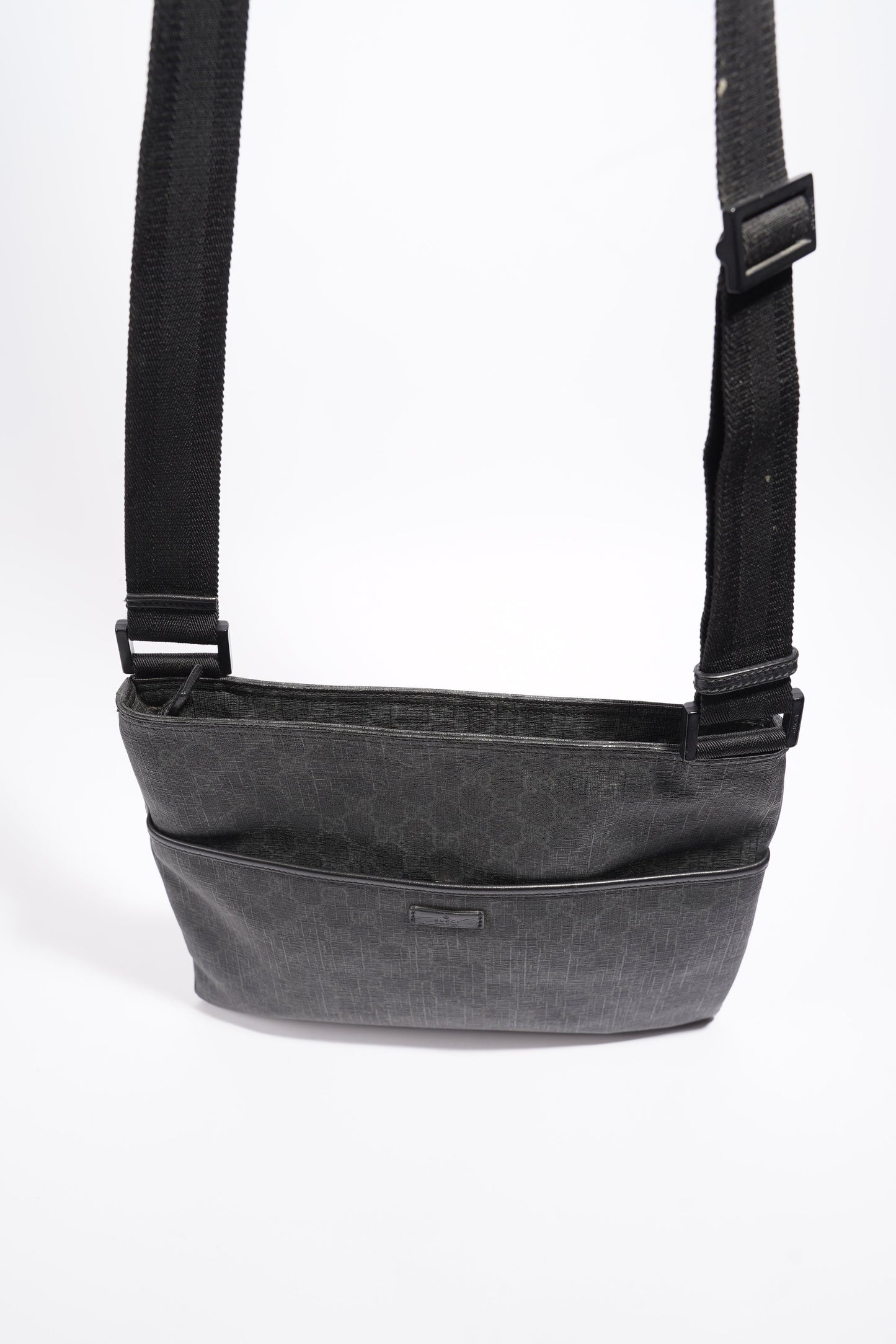 Gucci GG Messenger Bag Black Coated Canvas