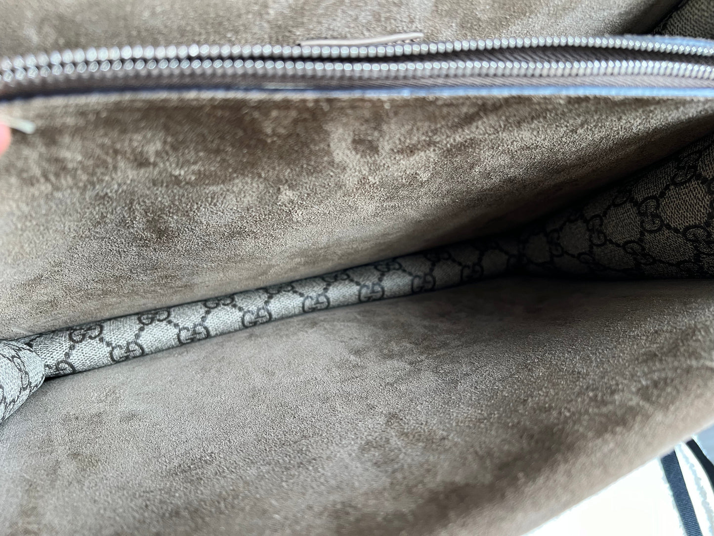 Gucci Dionysus GG Supreme Medium Shoulder Bag (RRP £2,450)
