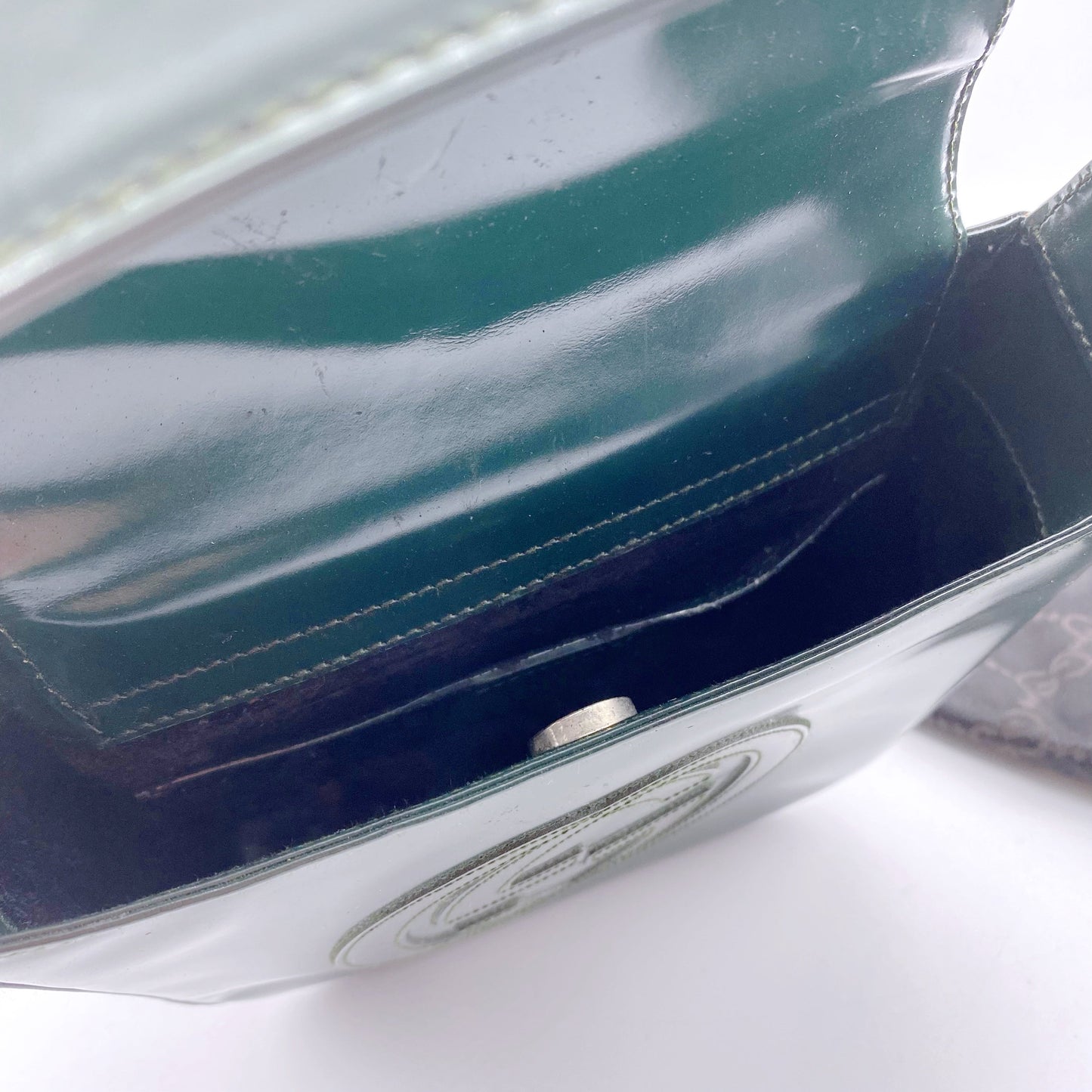 Gucci patent leather handbag TWS