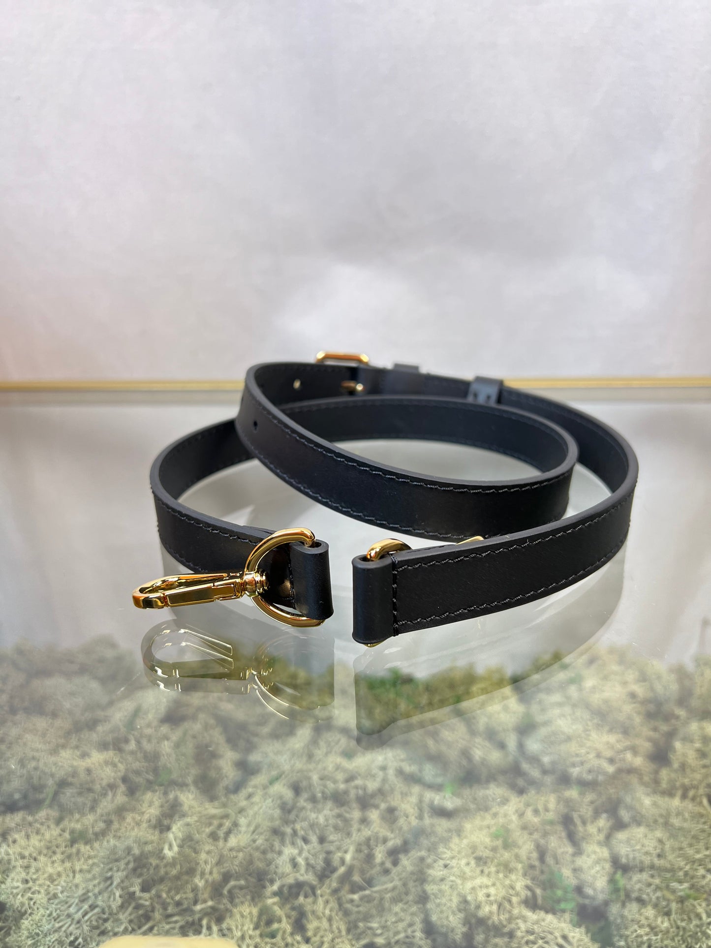 LOUIS VUITTON Bandouliere Black Leather Strap