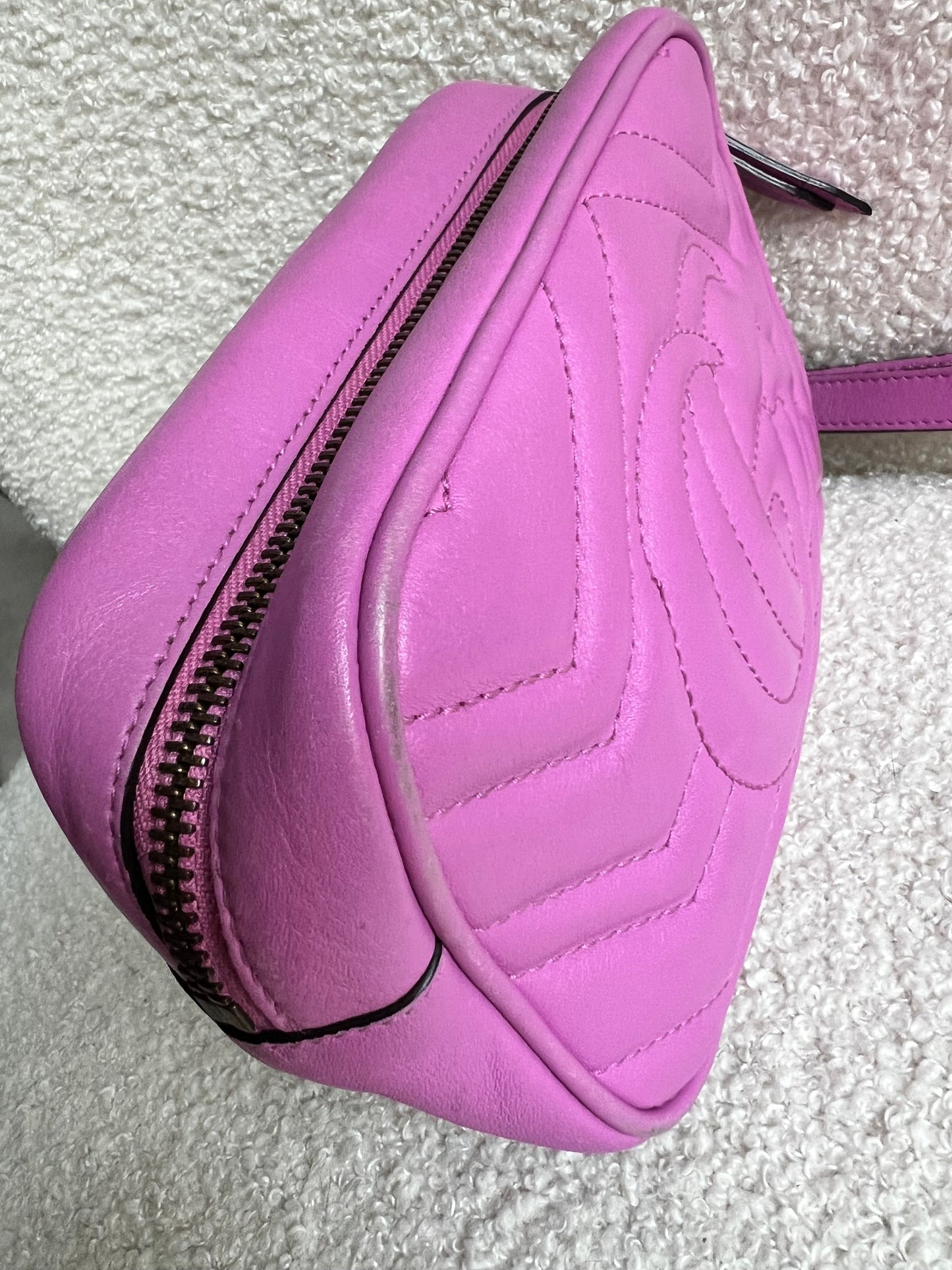 Gucci GG Pink Marmont Clutch