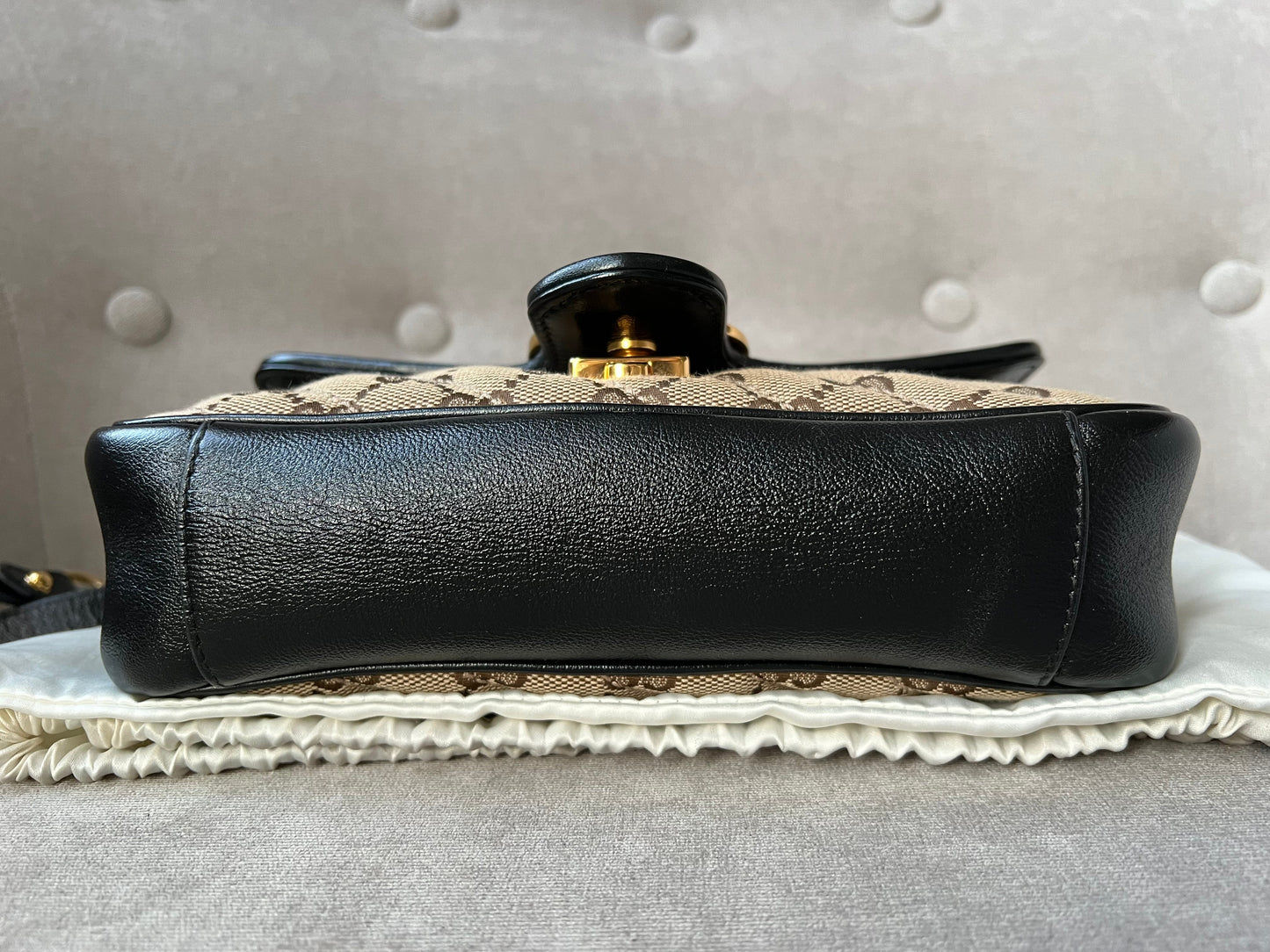 Gucci GG Beige Marmont Mini Shoulder Bag (RRP £1,470)