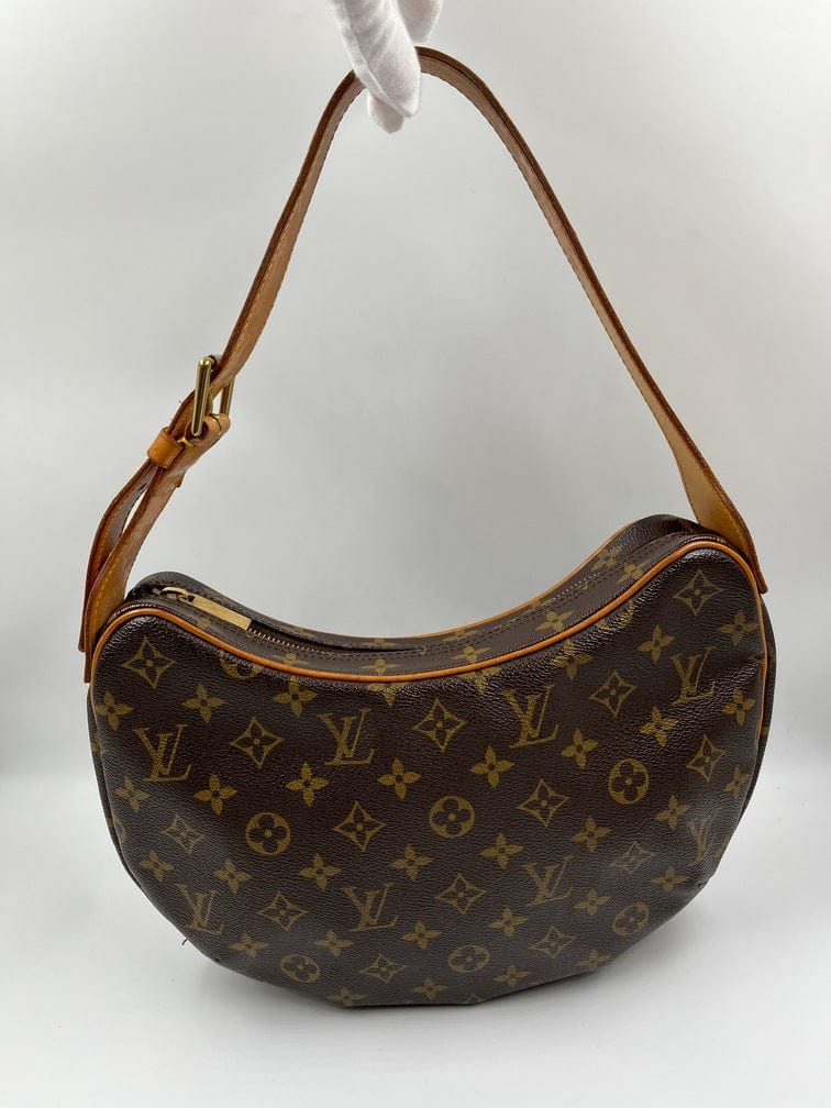 Louis Vuitton Croissant MM