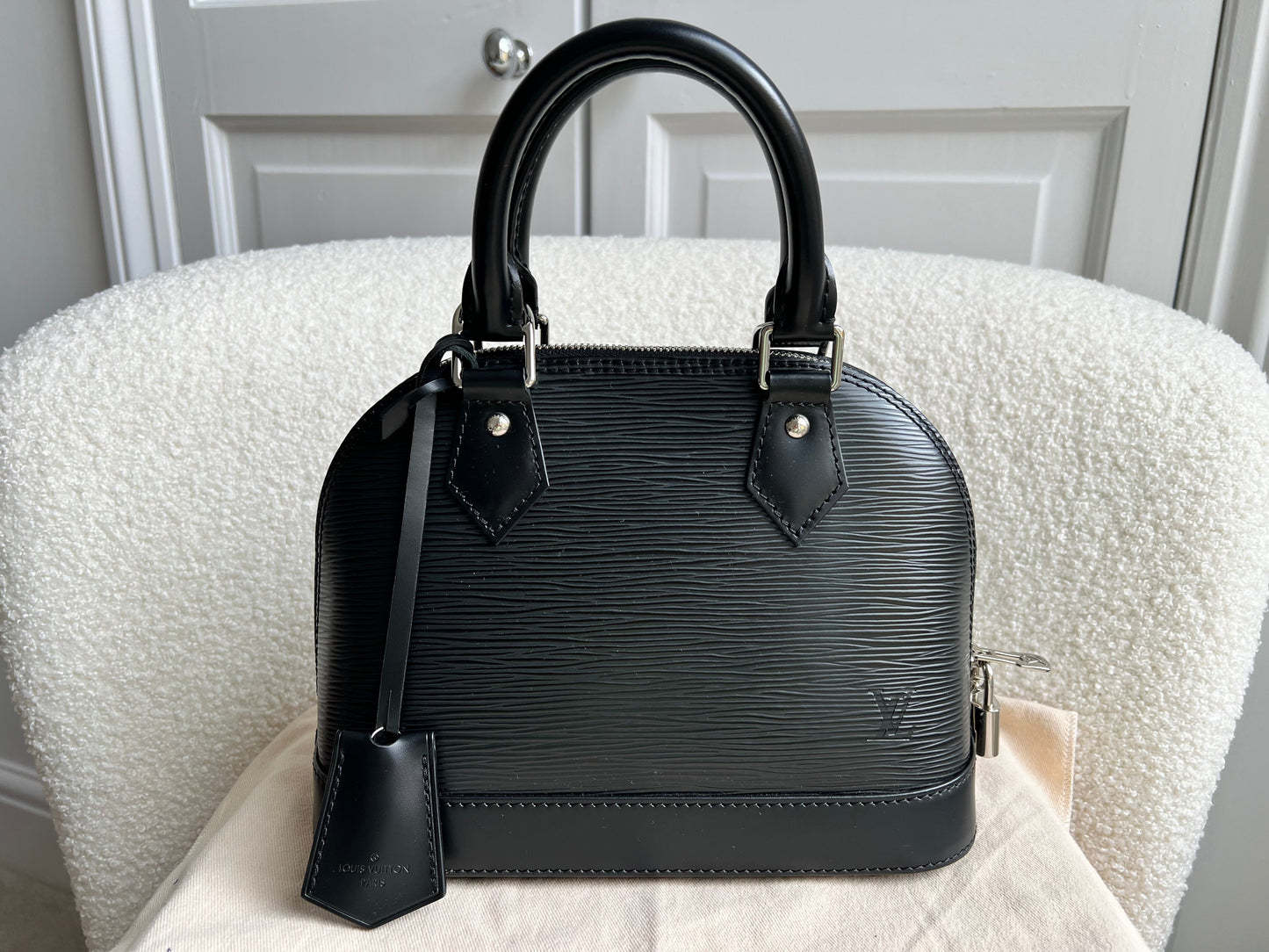 Louis Vuitton Alma BB Black Epi