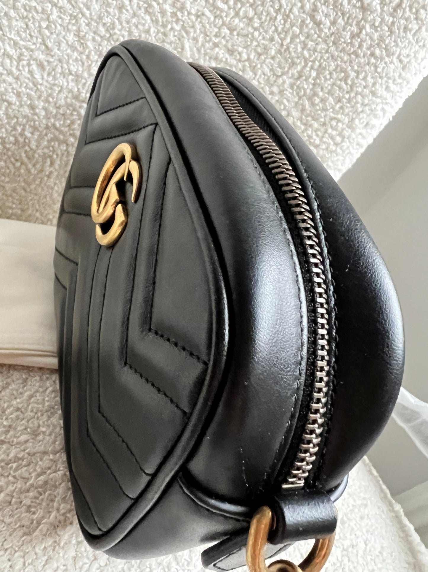 Gucci GG Black Marmont Mini Shoulder Bag (RRP £1,360)