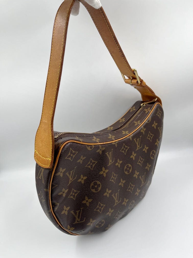 Louis Vuitton Croissant MM