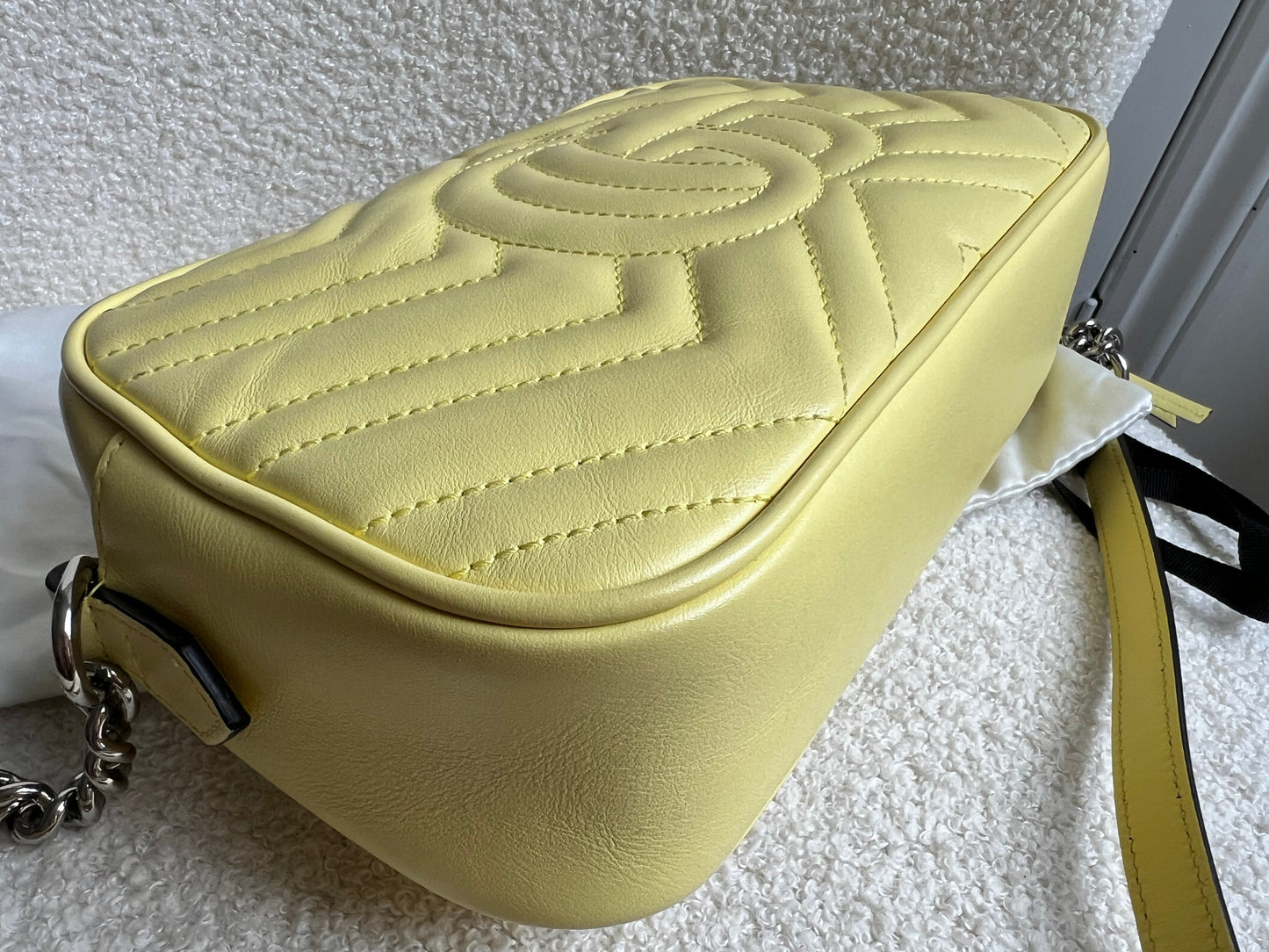 Gucci GG Pale Yellow Marmont Small Shoulder Bag (RRP £1340)
