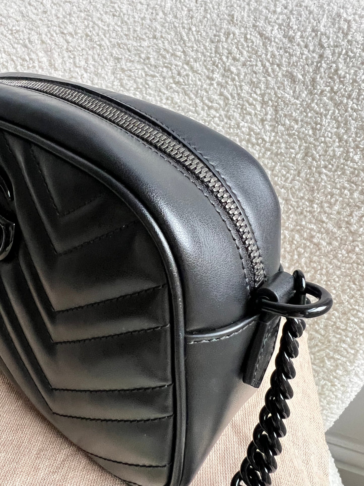 Gucci GG Black on Black Marmont Small Shoulder Bag (RRP £1340)